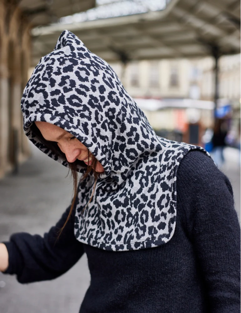 Atelier Scämmit Frimas Hood, Hat and Gloves - Image 19