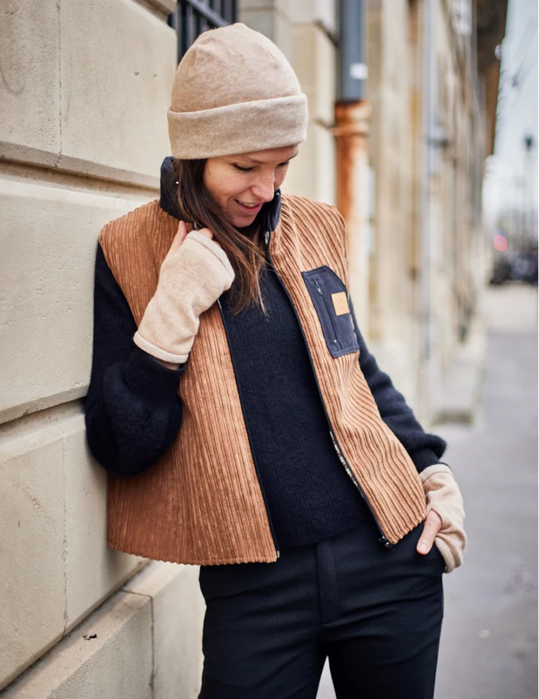 Atelier Scämmit Frimas Hood, Hat and Gloves - Image 3