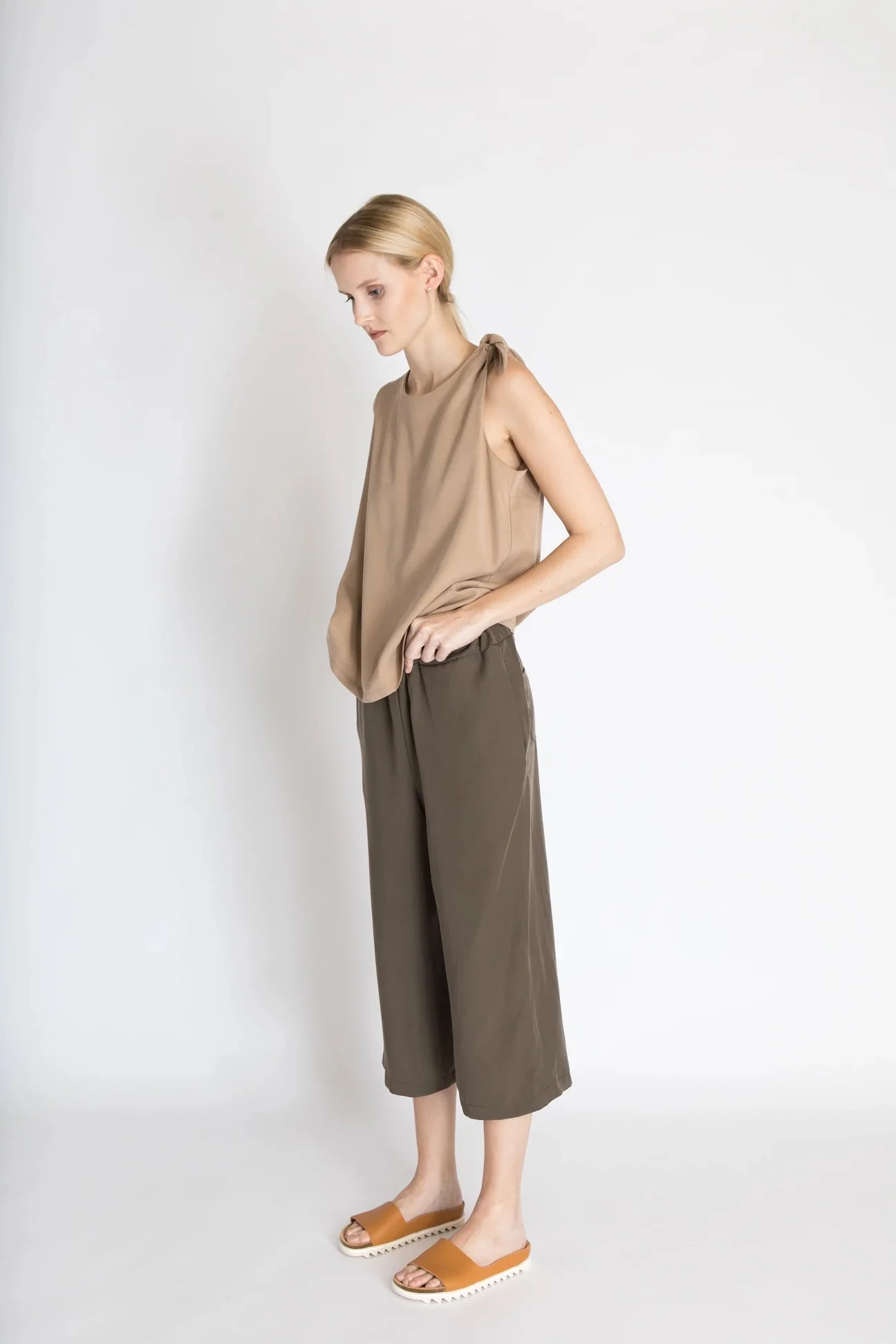 Bara Studio Nova Pants - Image 6