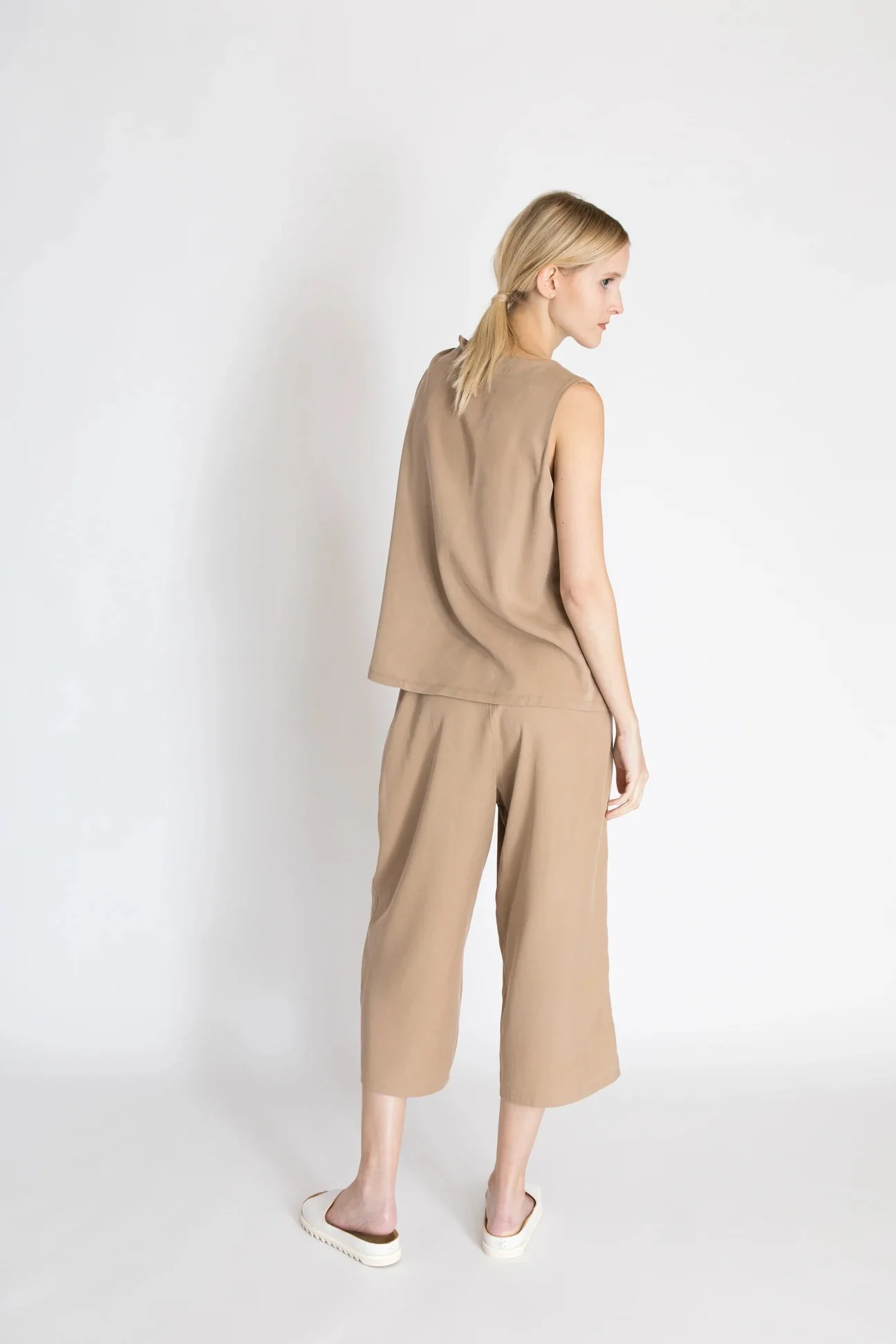 Bara Studio Nova Pants - Image 9