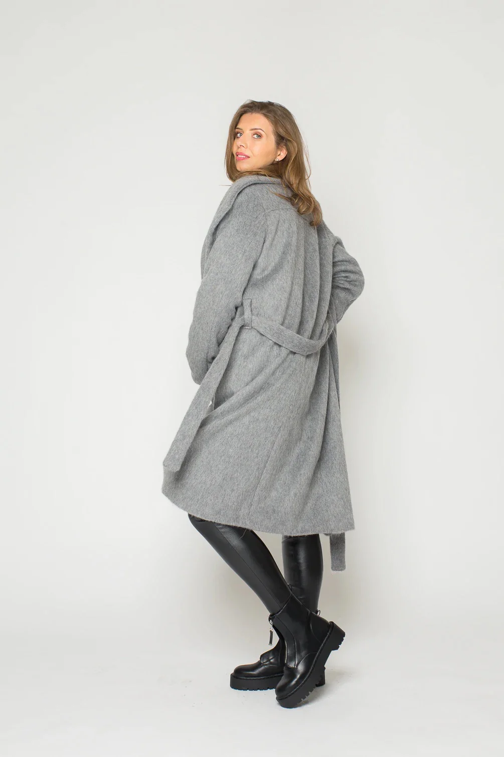 Bara Studio Terry Coat - Image 11