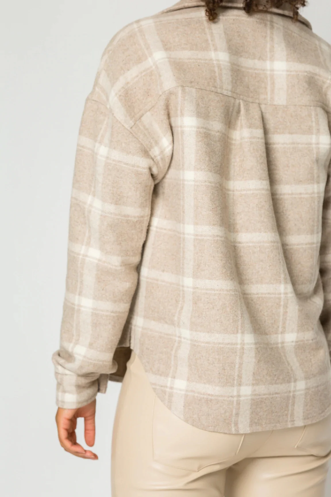 Bara Studio Thea Shacket - Image 4