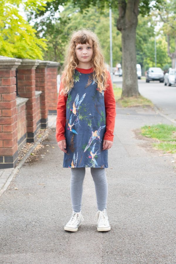Bobbins and Buttons Lee T-shirt - Image 5