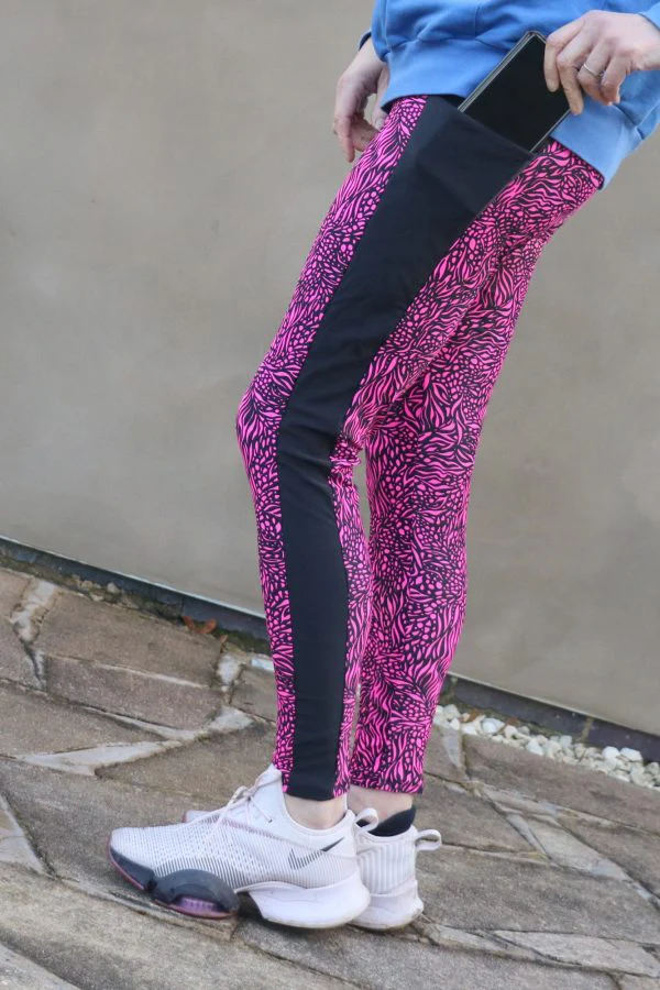 Bobbins and Buttons Violet Leggings - Image 3