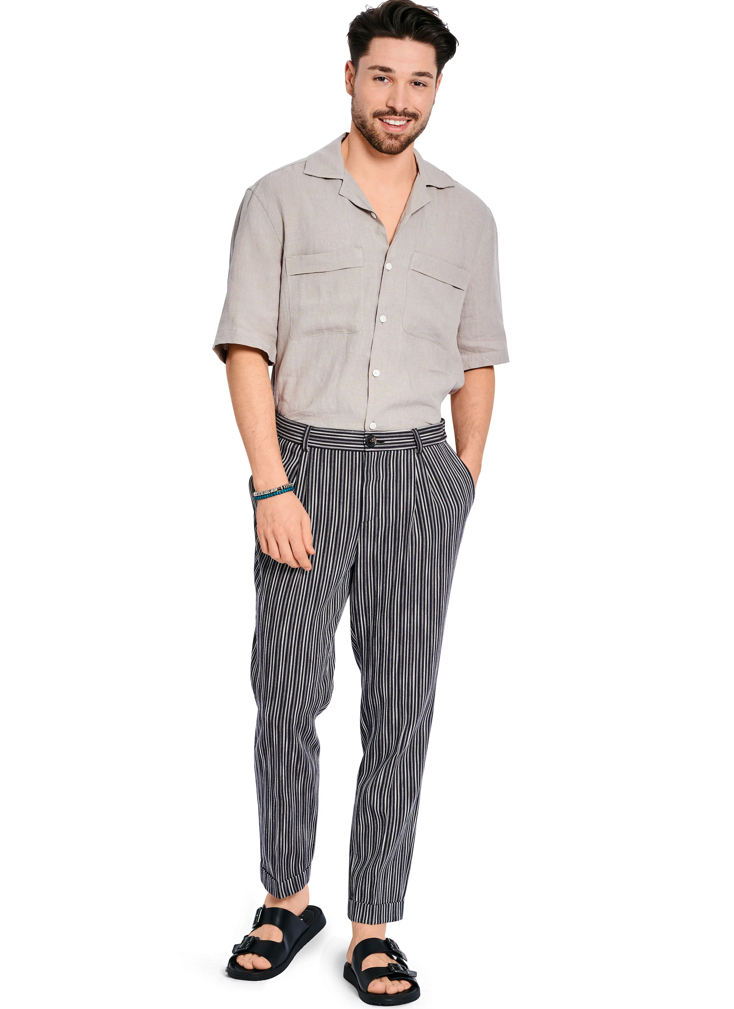 Burda Men's Trousers 5722 - Image 2