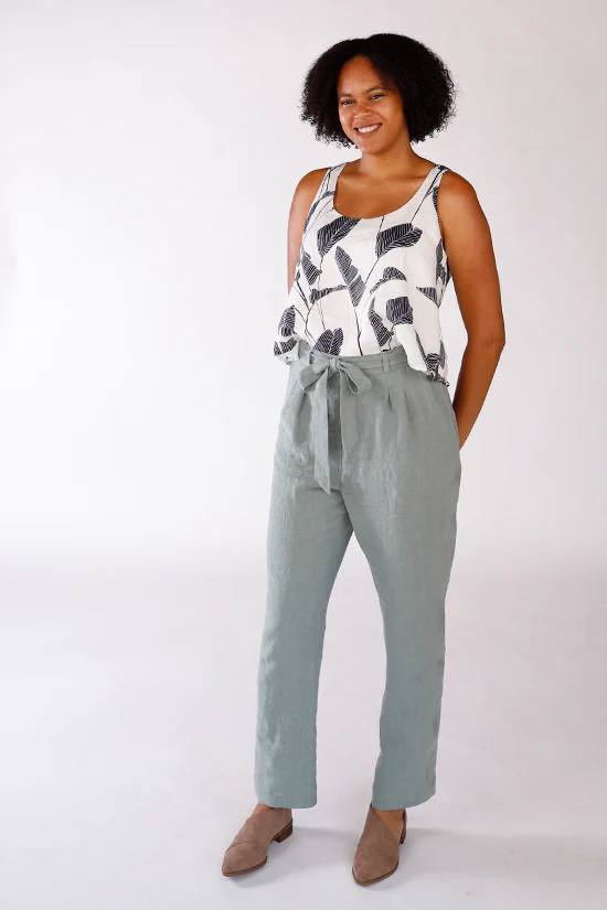 Chalk and Notch Crew Shorts and Trousers - Image 4