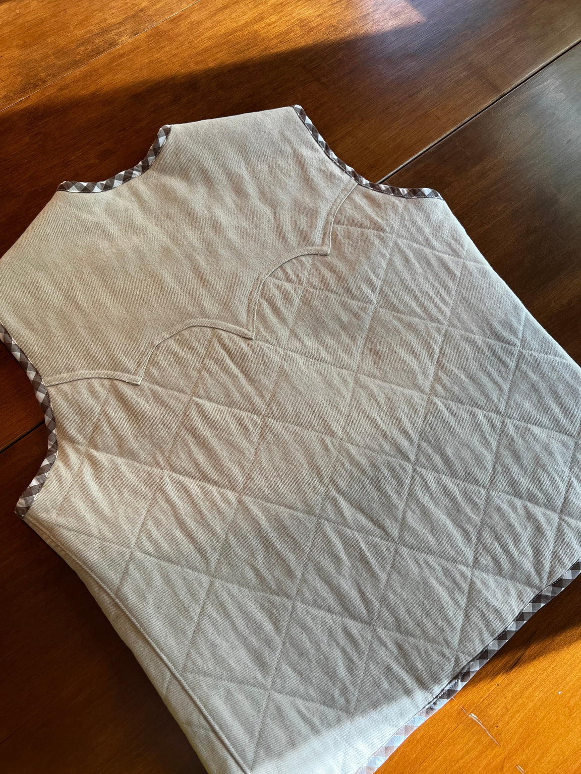 Daisy Chain Patterns Winona Vest - Image 12