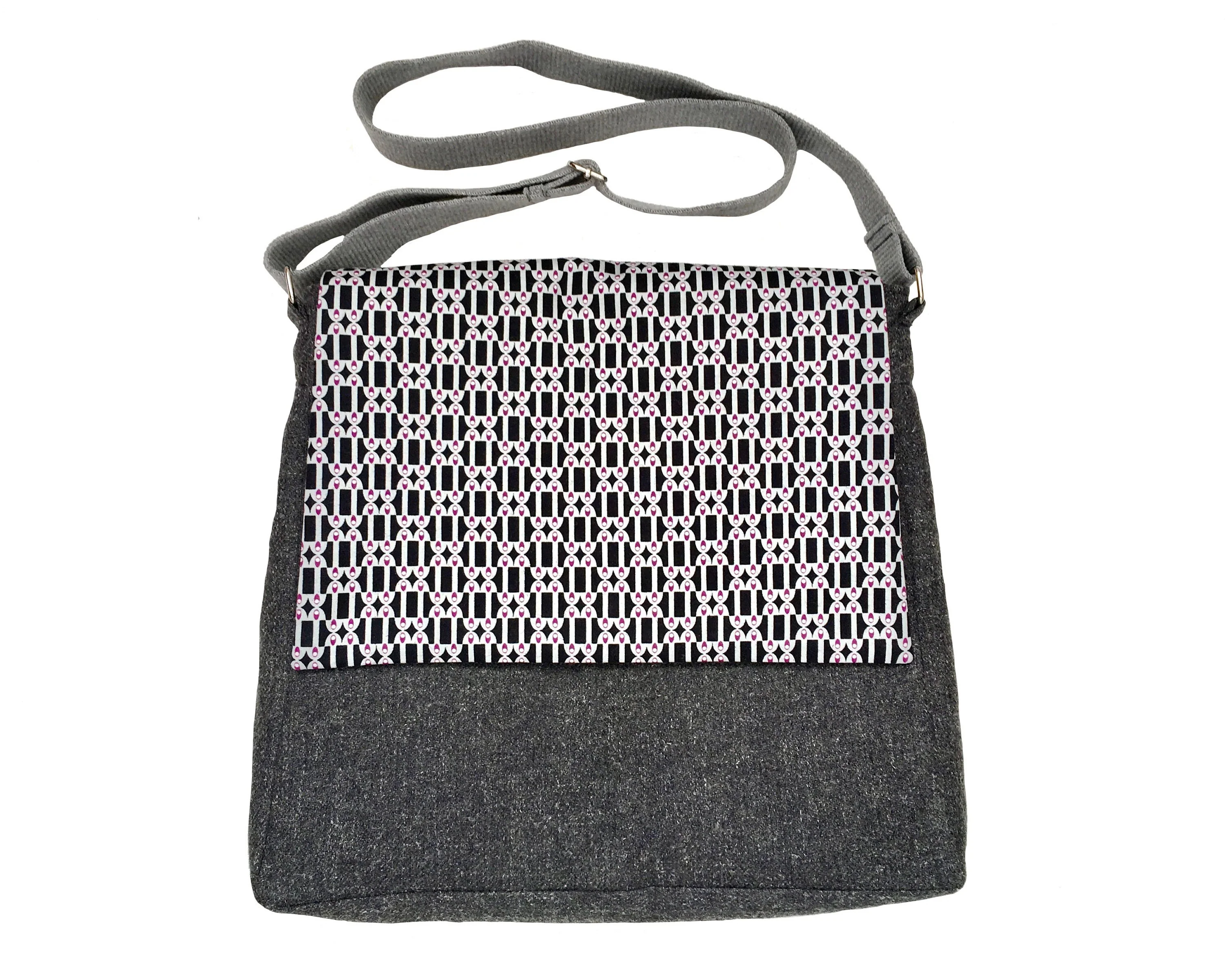 Dhurata Davies Almost Square Bag - Image 4