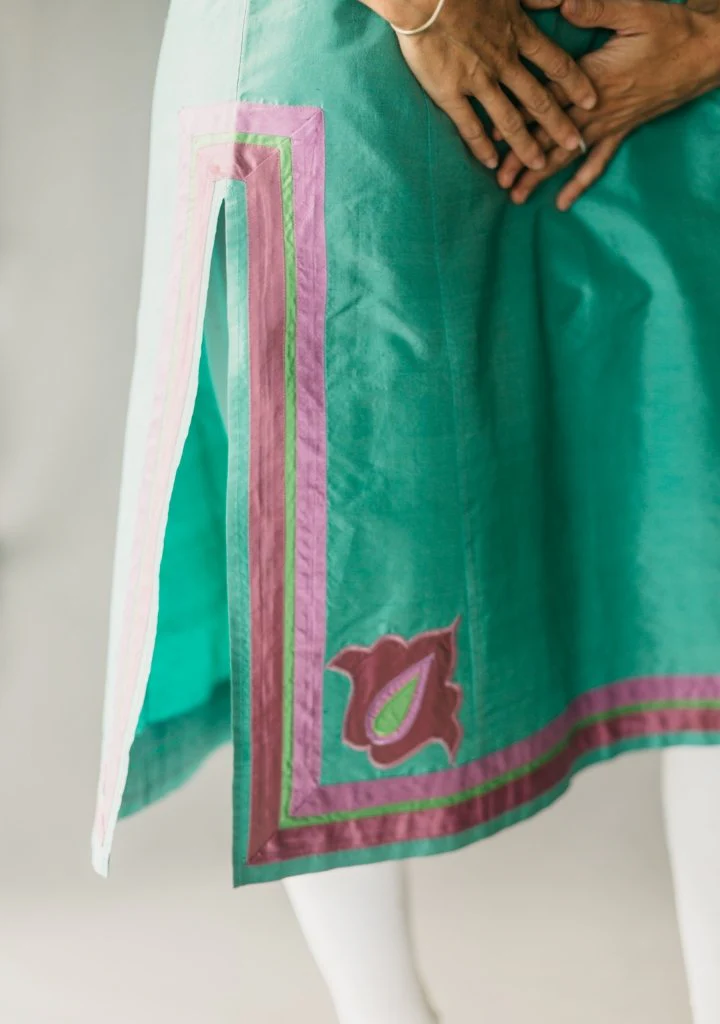 Folkwear 135 Unisex Jewels of India - Image 5