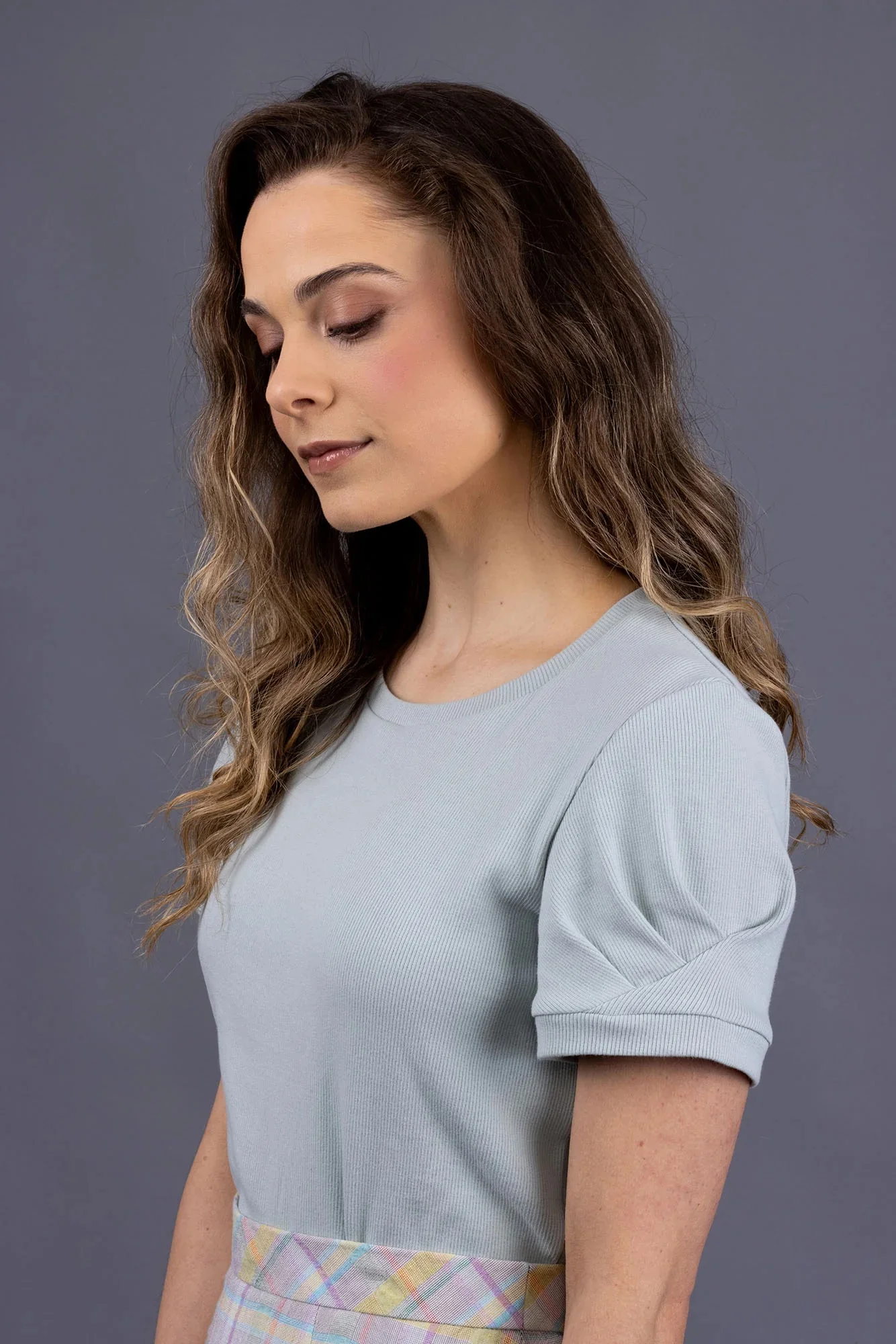 Forget-me-not Patterns Iris Pleated Tee - Image 7