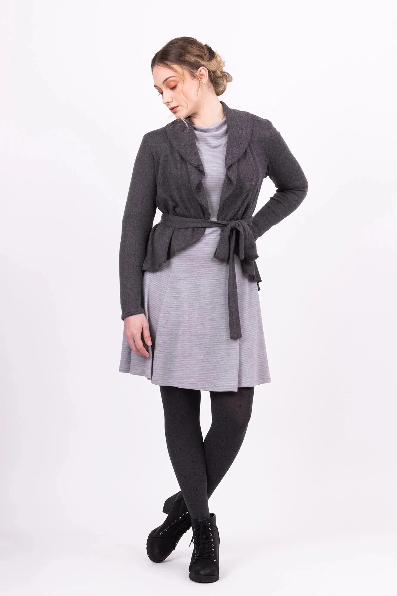 Forget-me-not Patterns Kirsi Cardigan - Image 11