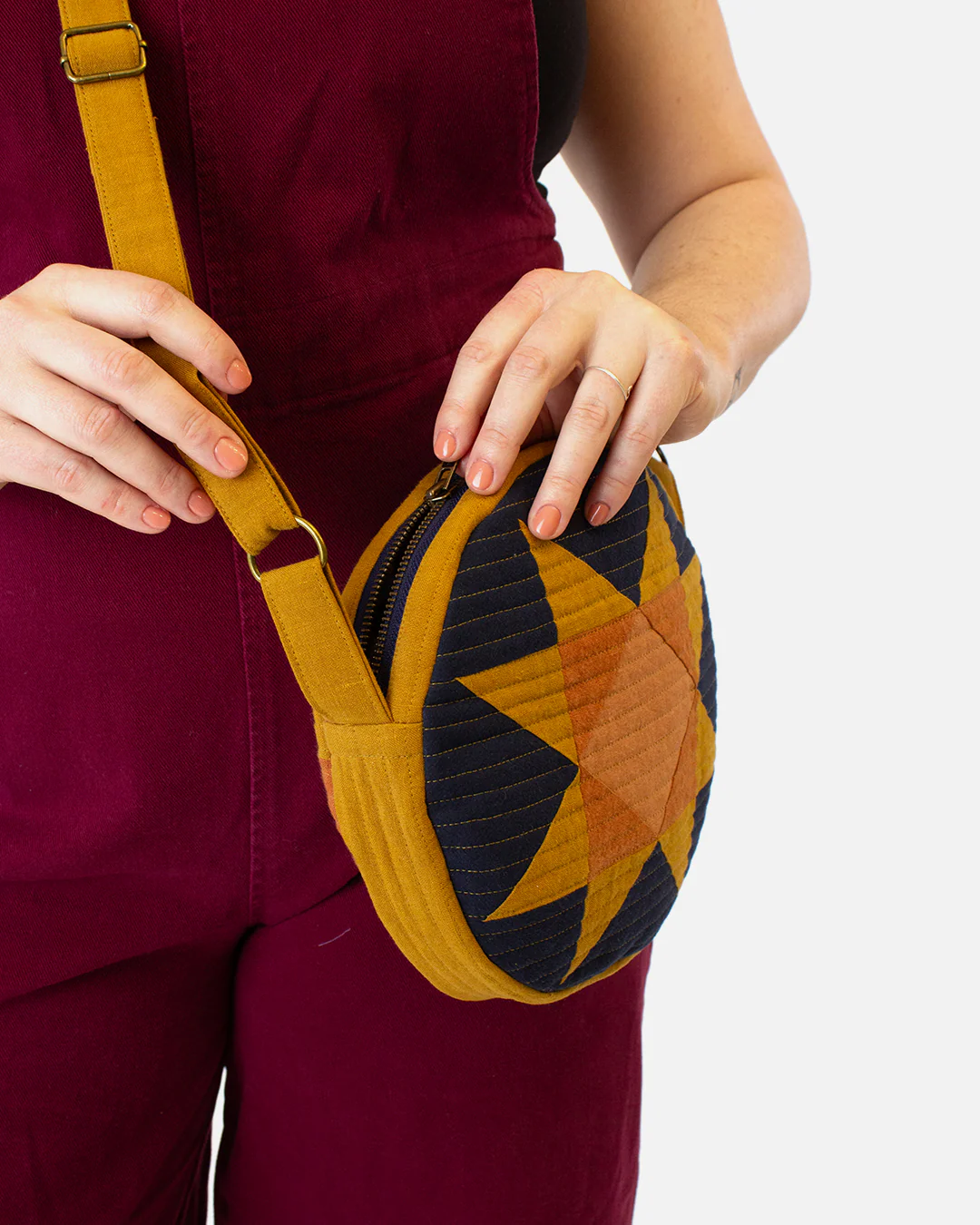 Helen's Closet Orbit Bag - Image 6