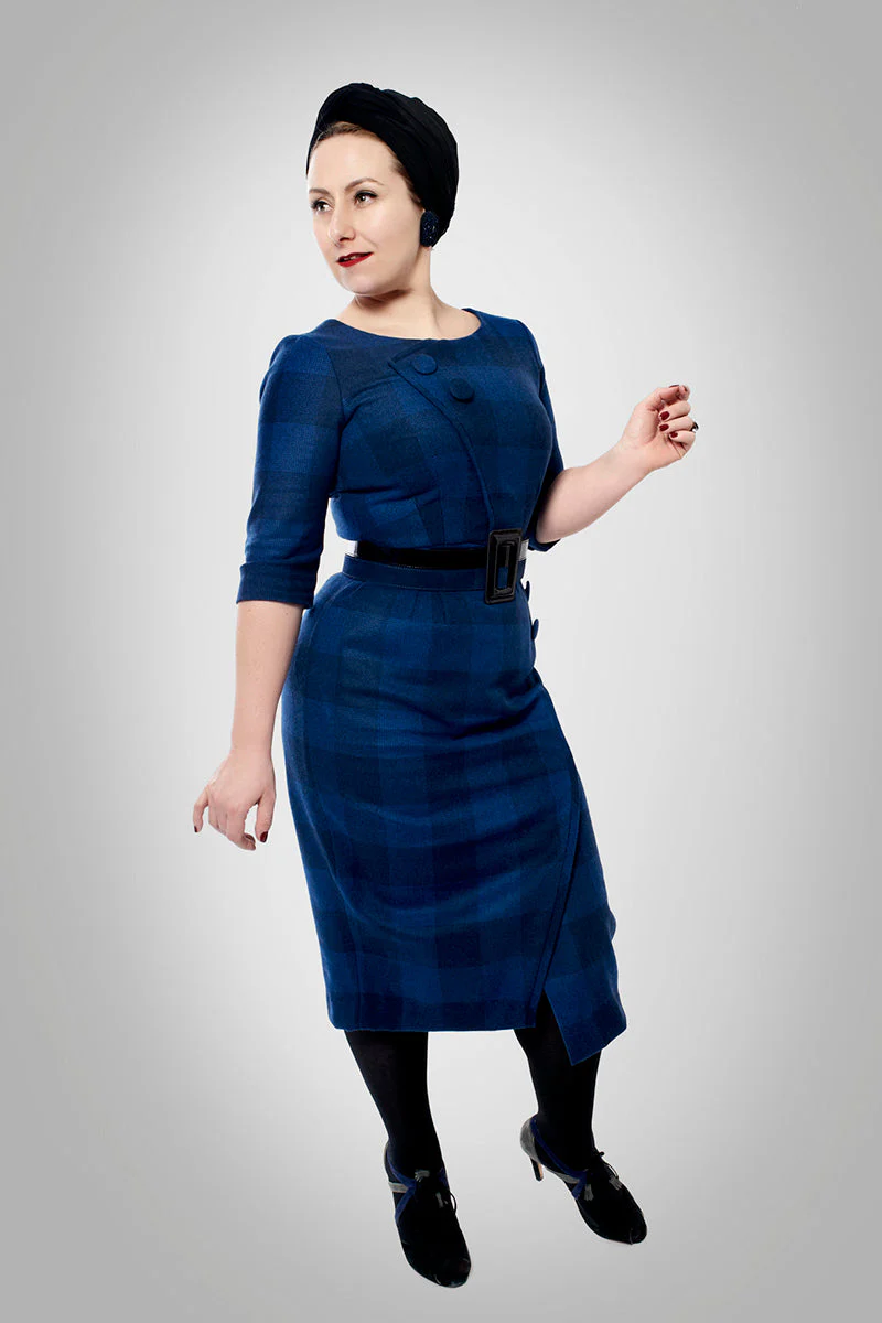 How to Do Fashion No. 13 Paris Dress - Printed copy shop (+£7.00)