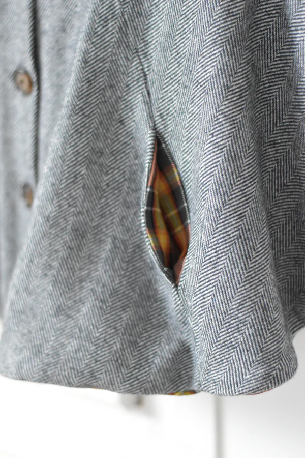 I AM Patterns Mini Harry Cape - Image 5