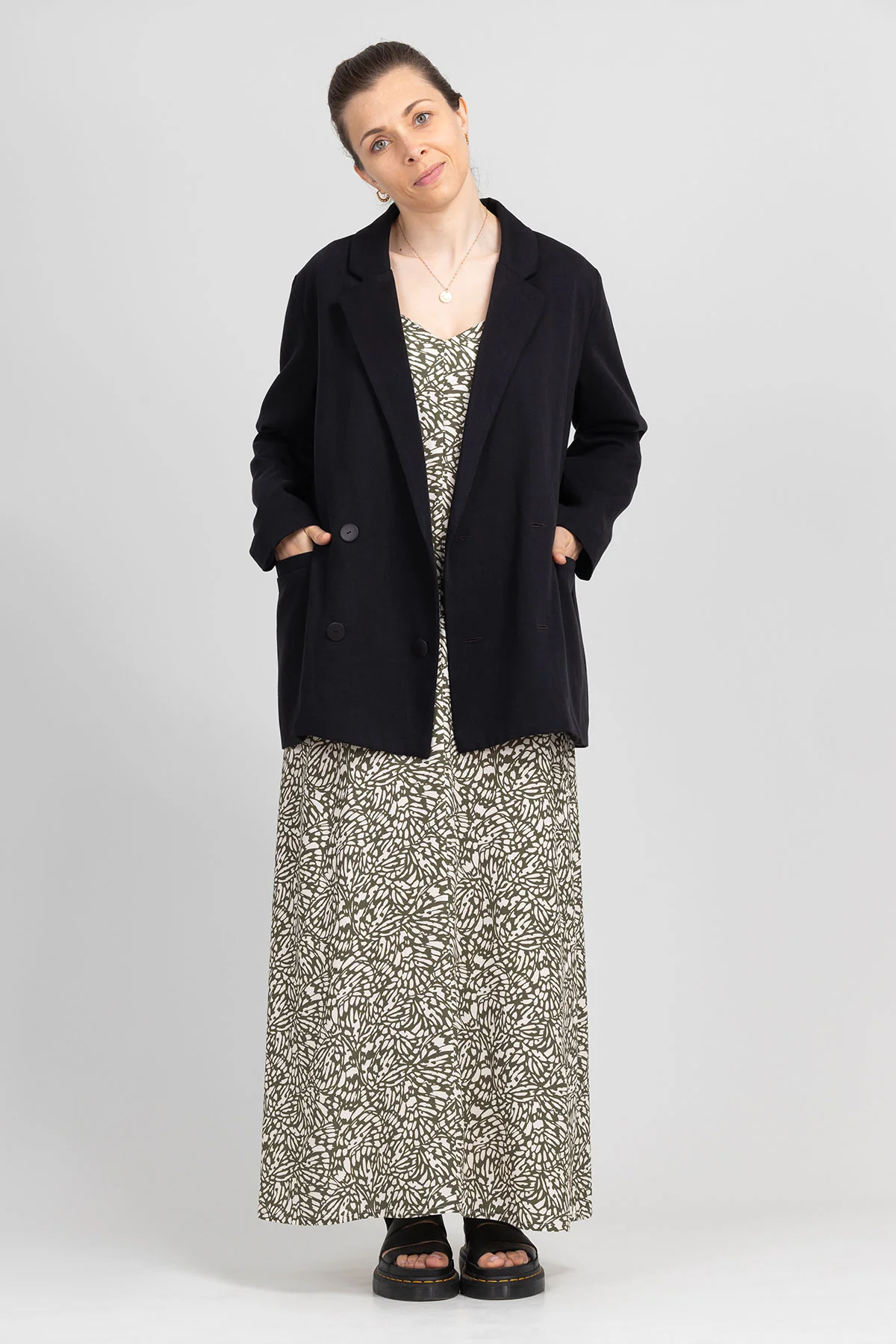 I AM Patterns Rose Blazer - Image 25