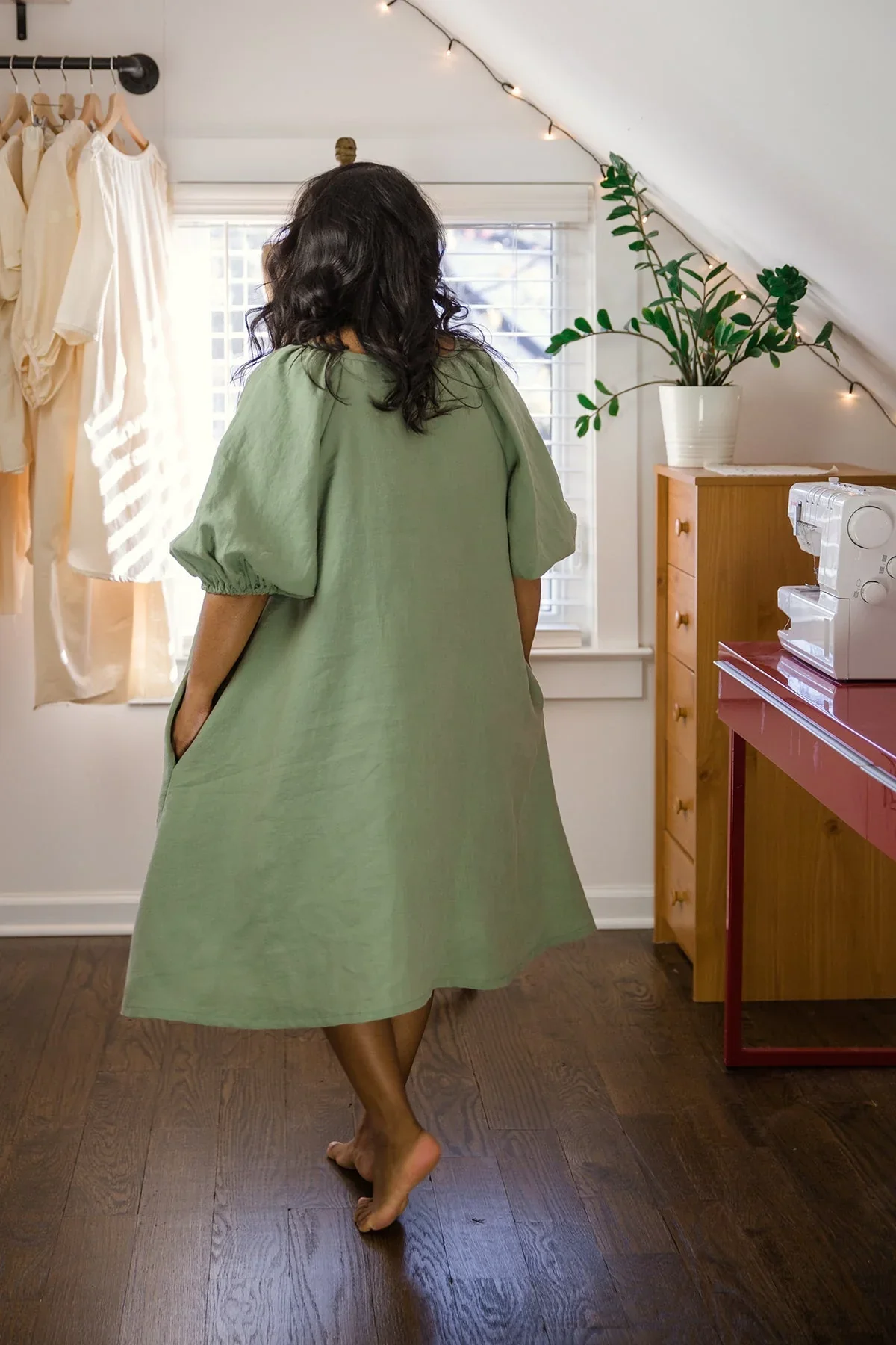 In the Folds Gibson Loungewear Set - Image 11