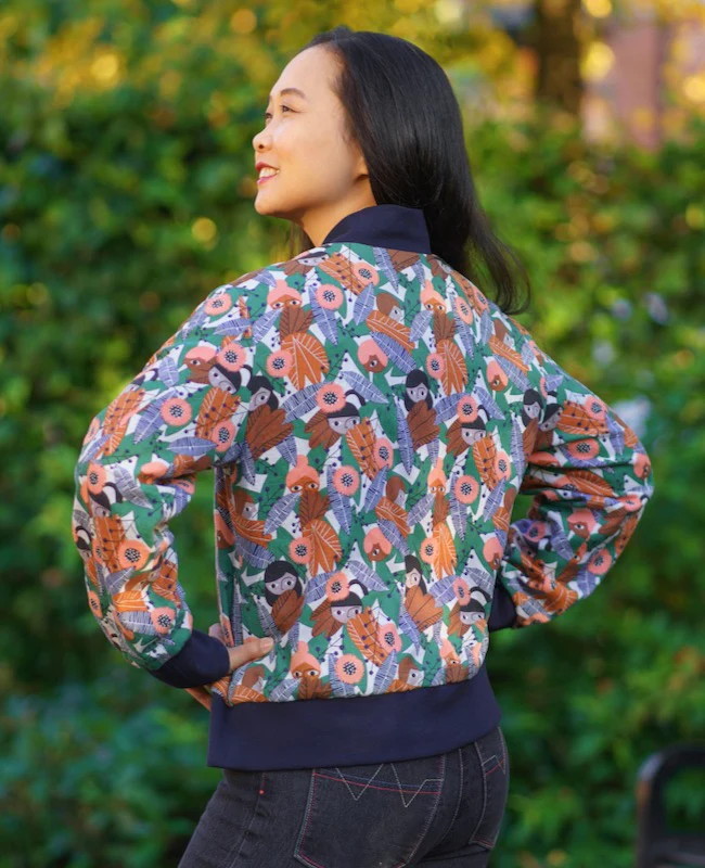 Itch to Stitch Causeway Bomber Jacket - Image 4