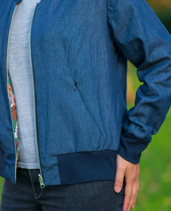 Itch to Stitch Causeway Bomber Jacket - Image 9