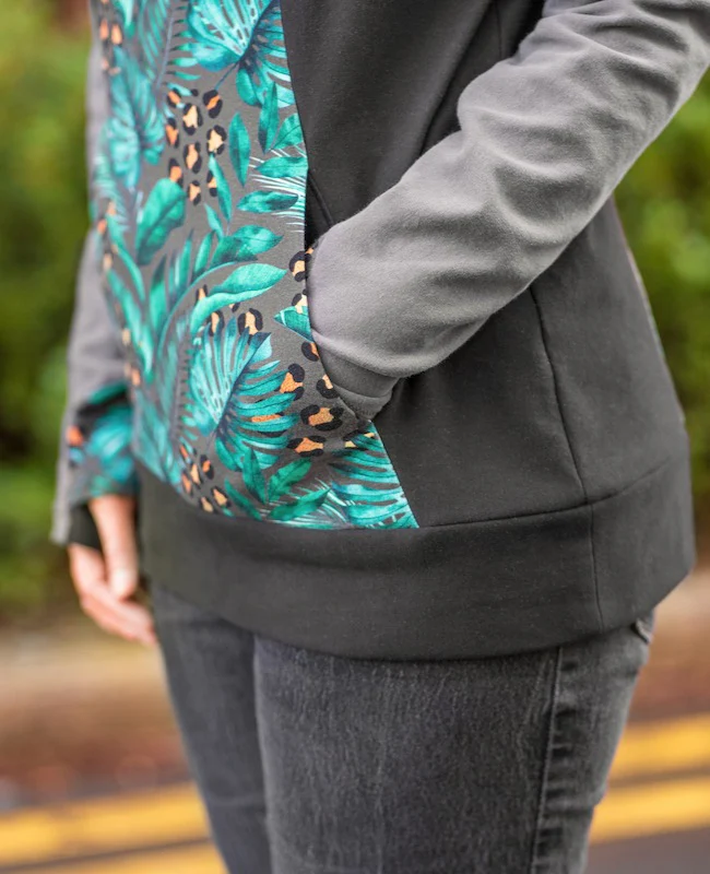 Itch to Stitch Lamma Hoodie and Sweatshirt - Image 6