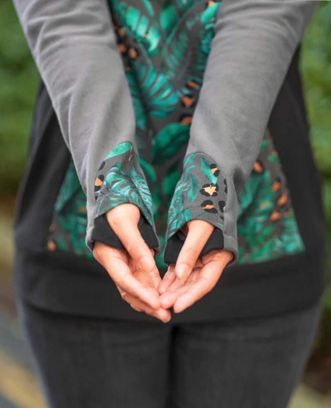 Itch to Stitch Lamma Hoodie and Sweatshirt - Image 7