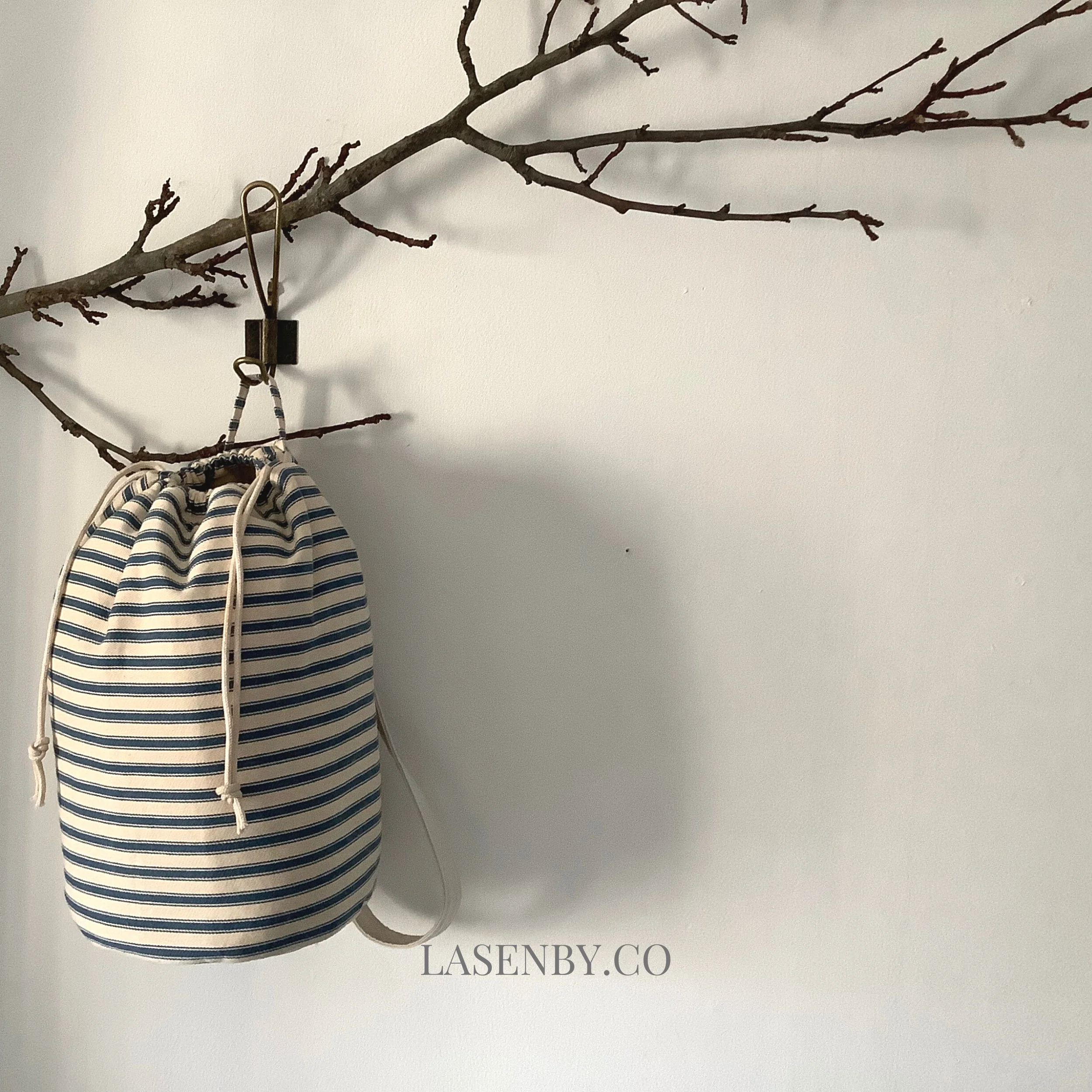 Lasenby Samphire Duffle Project Bag - Image 10