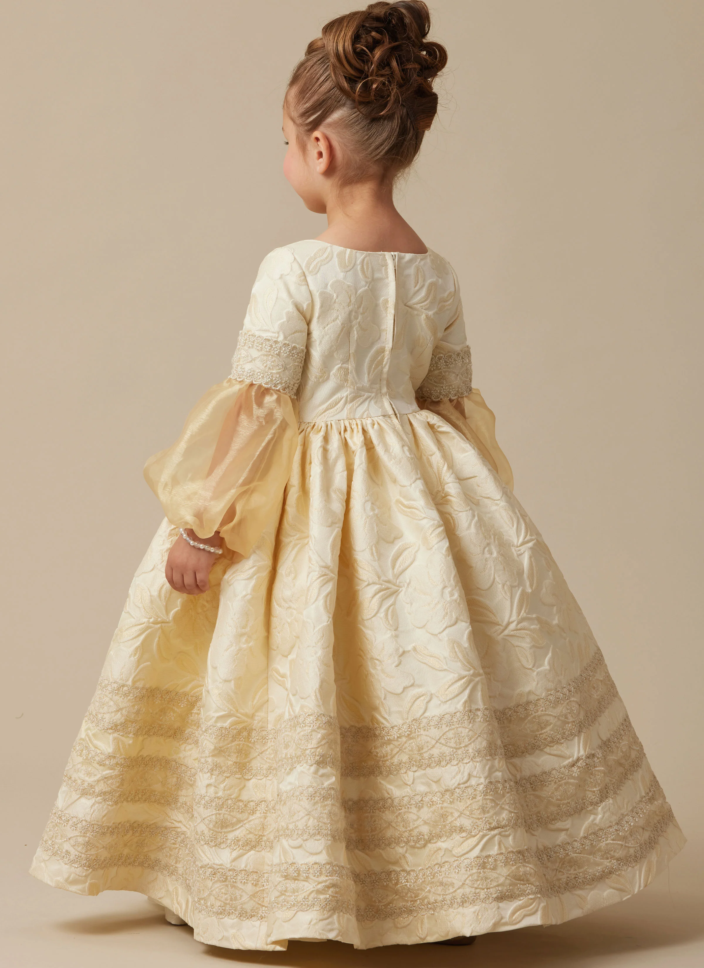 McCall's Children’s and Misses Princess Costume M8549 - Image 9