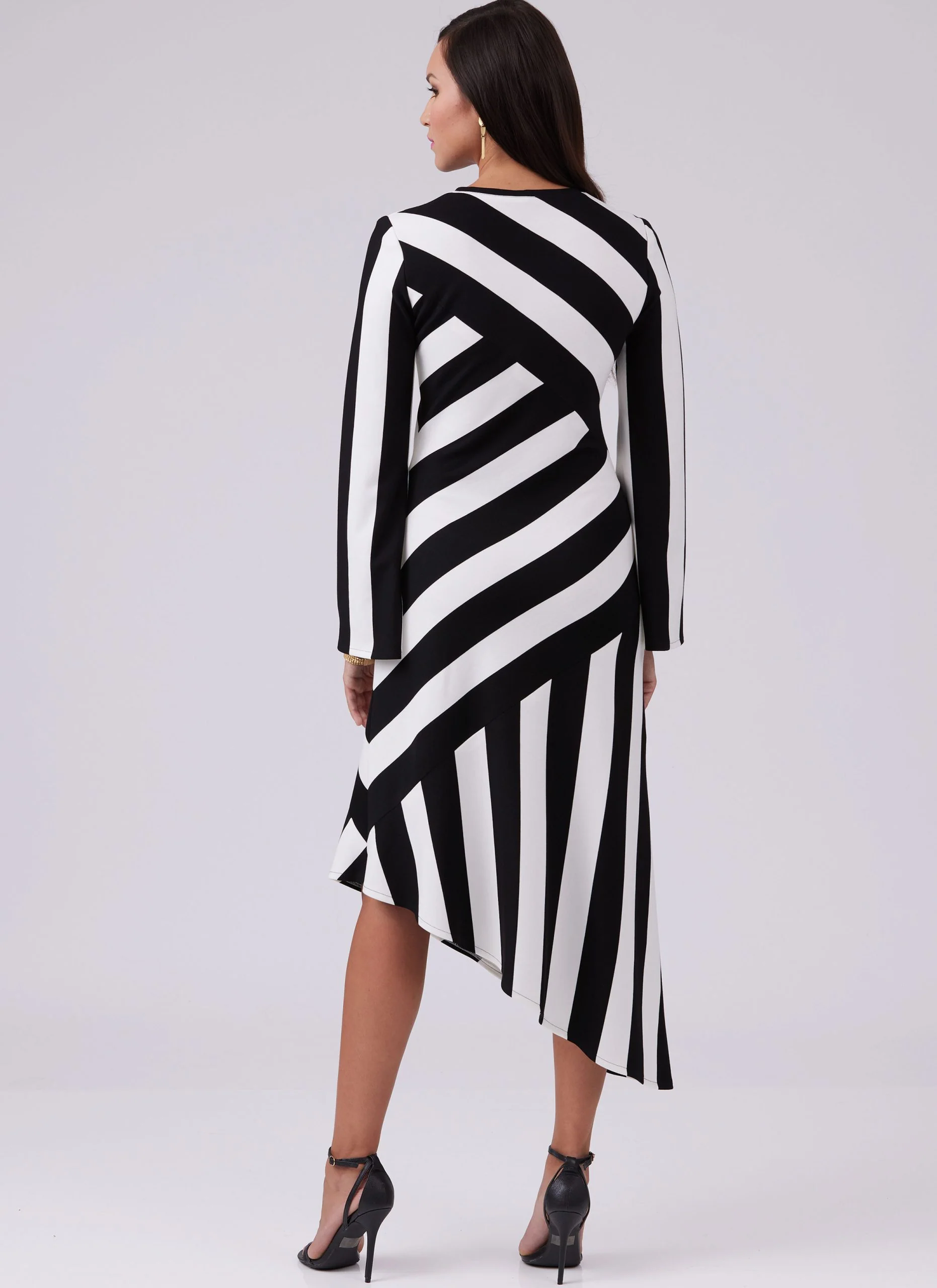 McCalls Dress M8448 - Image 3