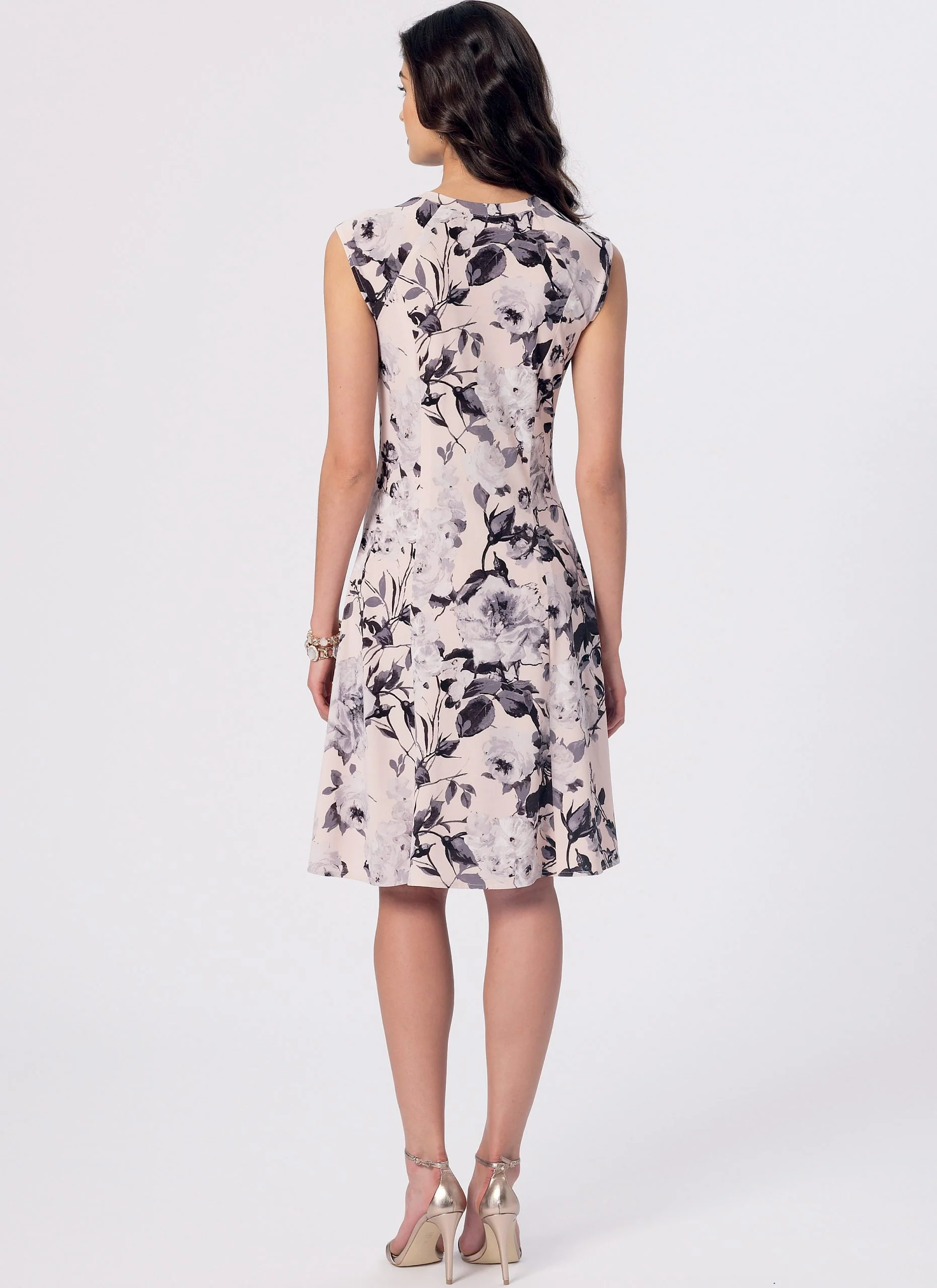McCalls Dresses M7349 - Image 3