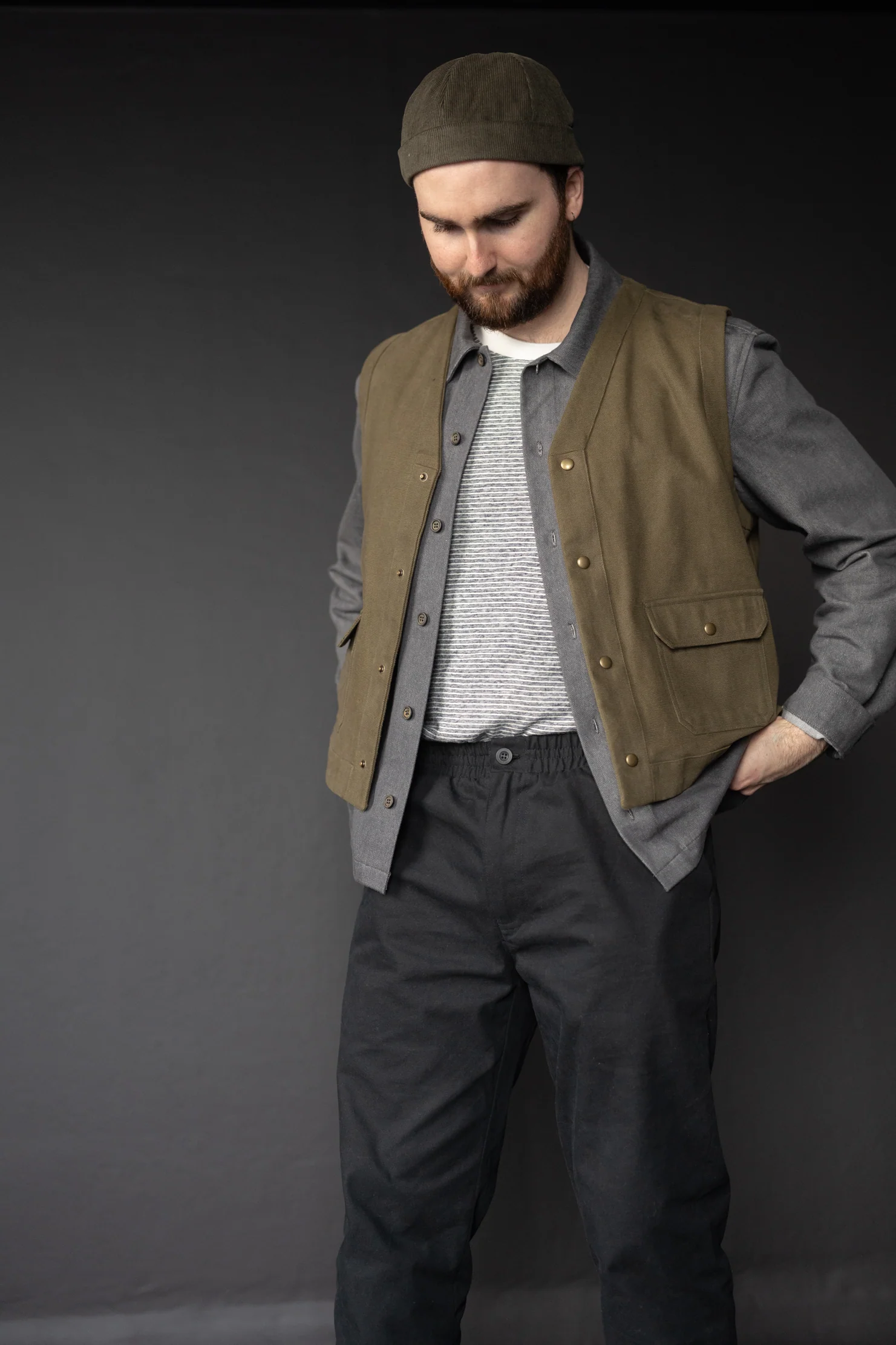 Merchant & Mills Men's Elling Trousers - Image 3
