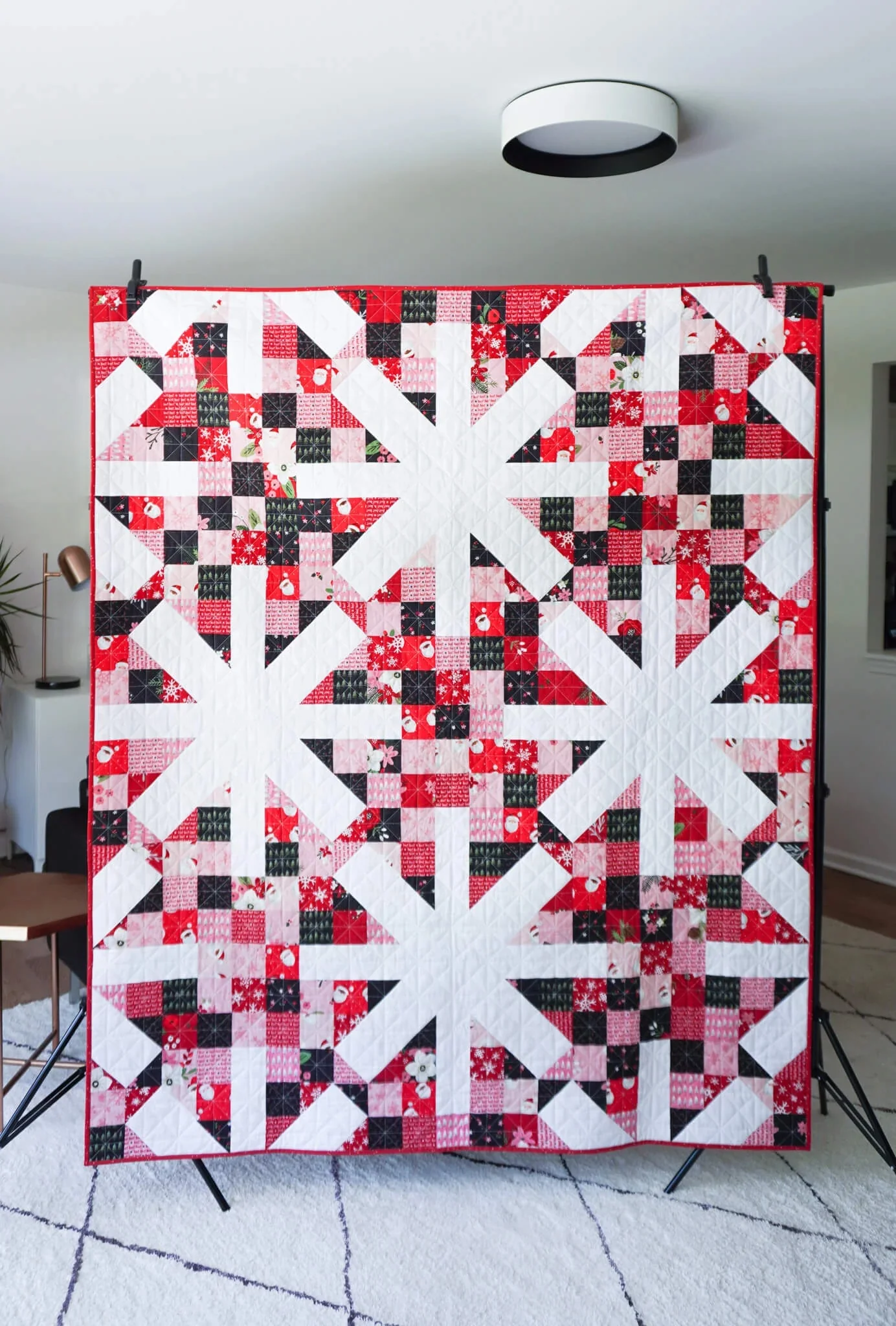 Modern Handcraft Asterisks Quilt - Image 3