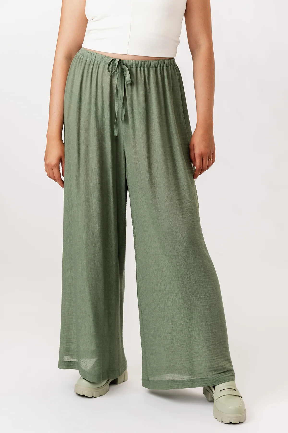 Named Aulio Elastic Waist Shorts and Trousers - Image 7