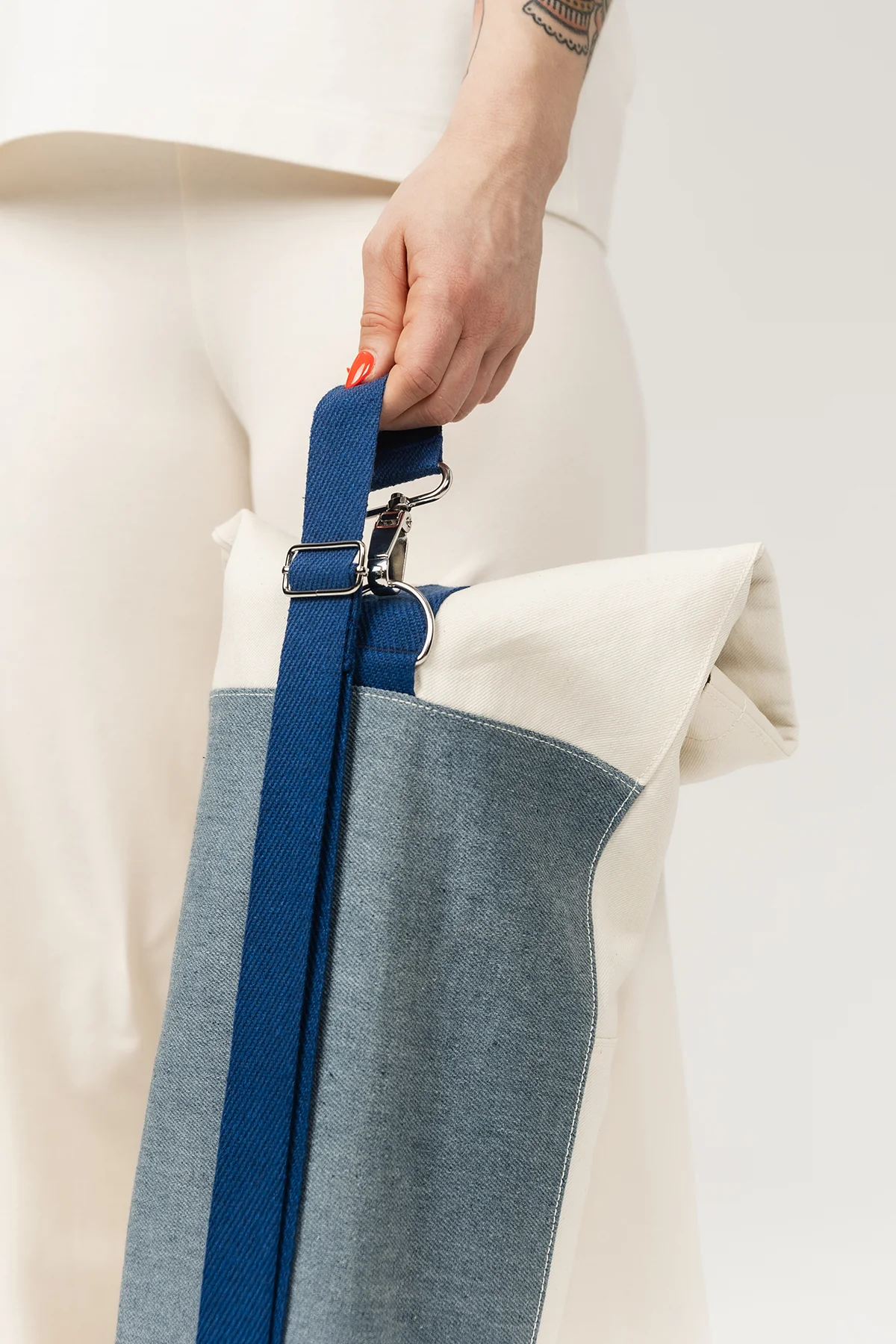 Named Aura Yoga Mat Bag - Image 6