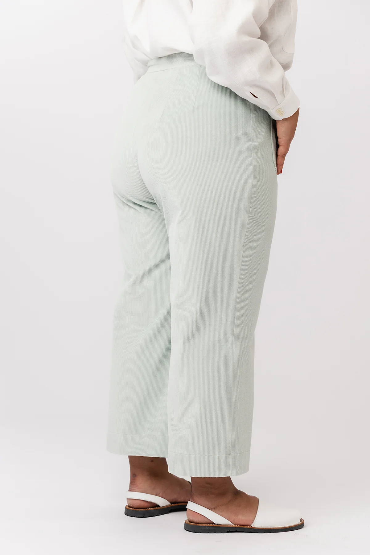 Named Verso Trousers and Shorts - Image 6