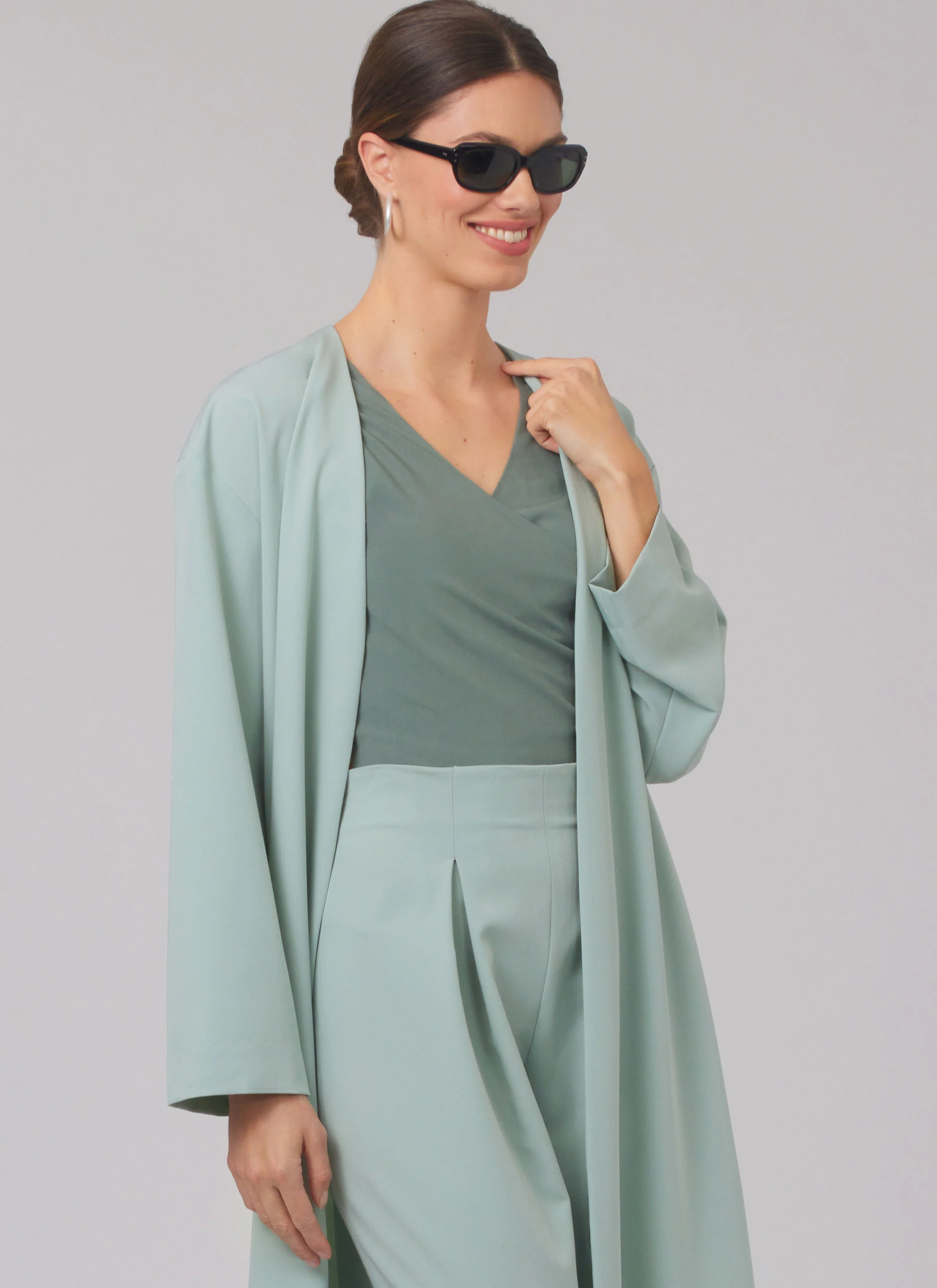 New Look Coat, Top and Trousers N6796 - Image 3