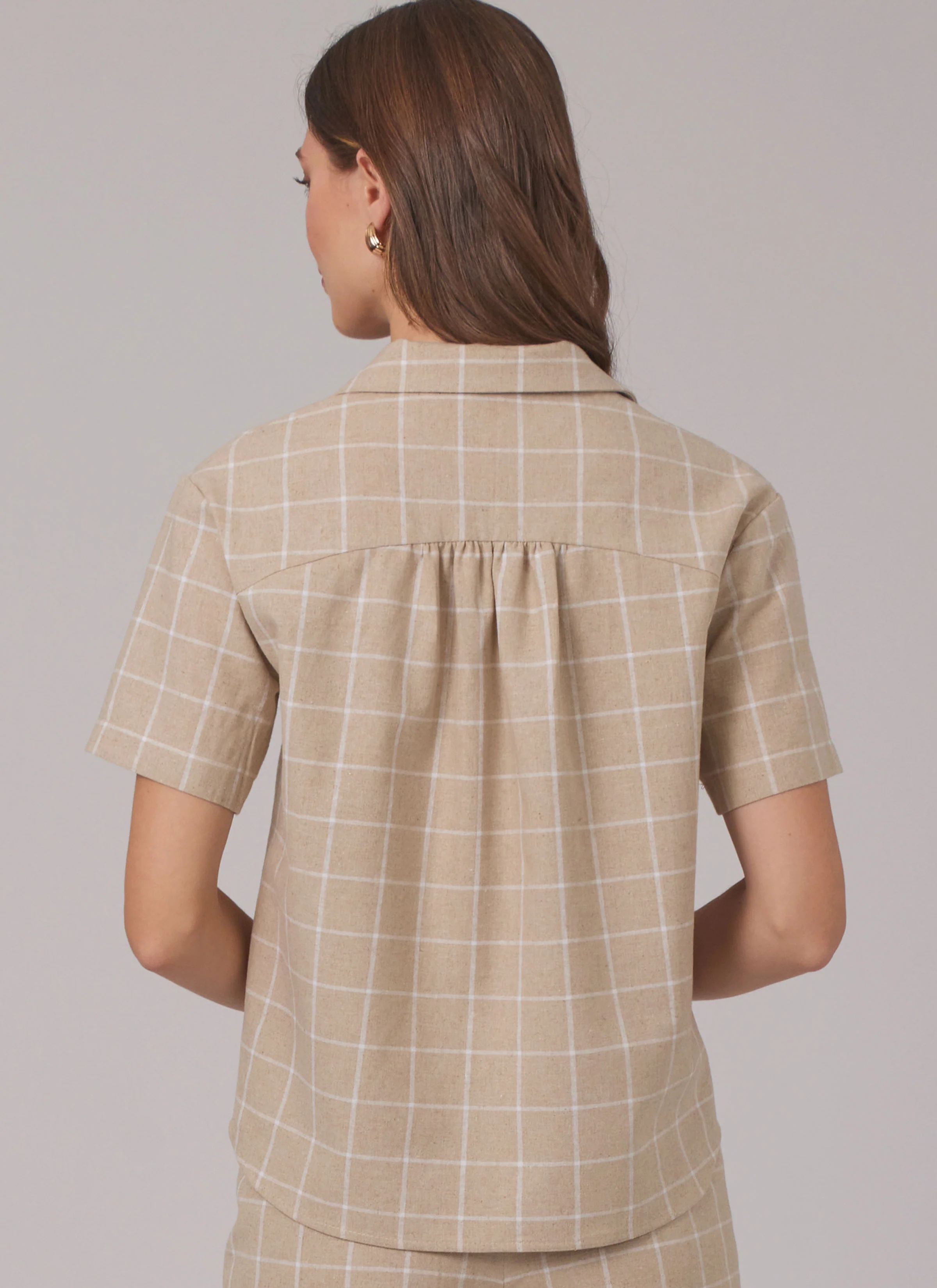 New Look Shirt, Trousers and Shorts N6802 - Image 6