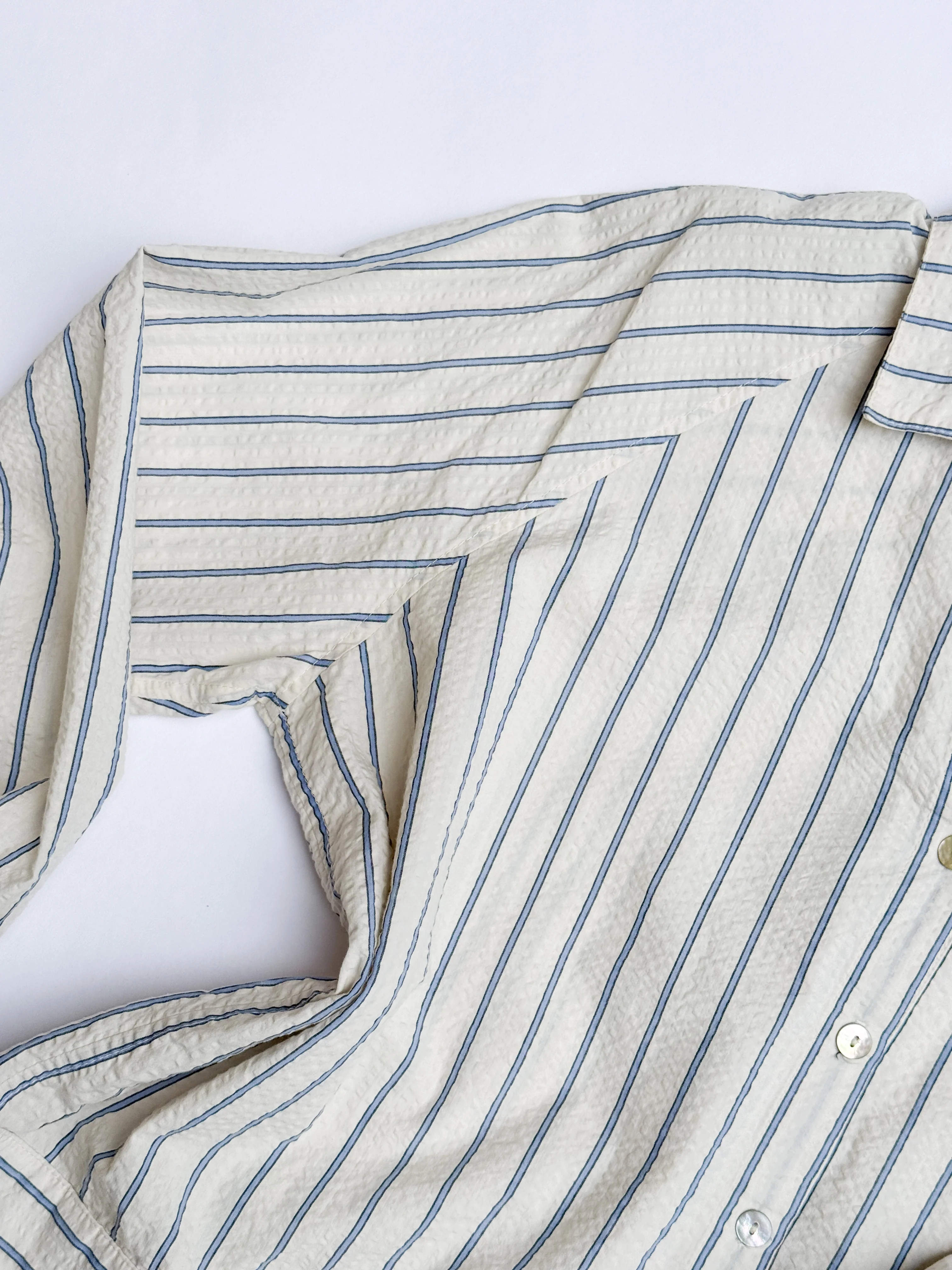 Paradise Patterns Rose Raglan Button Up - Image 19