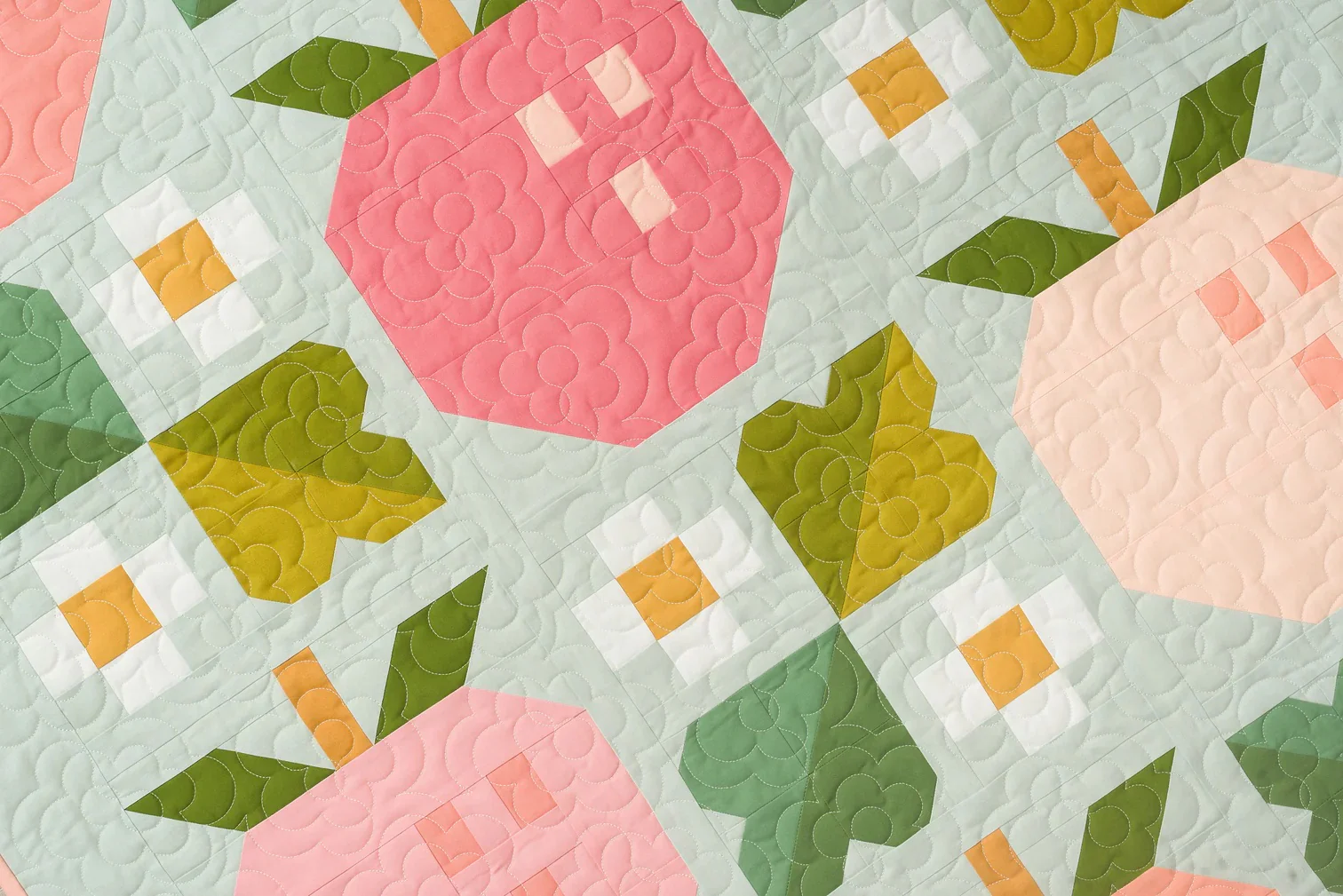 Pen and Paper Patterns Pineberry Quilt - Image 3