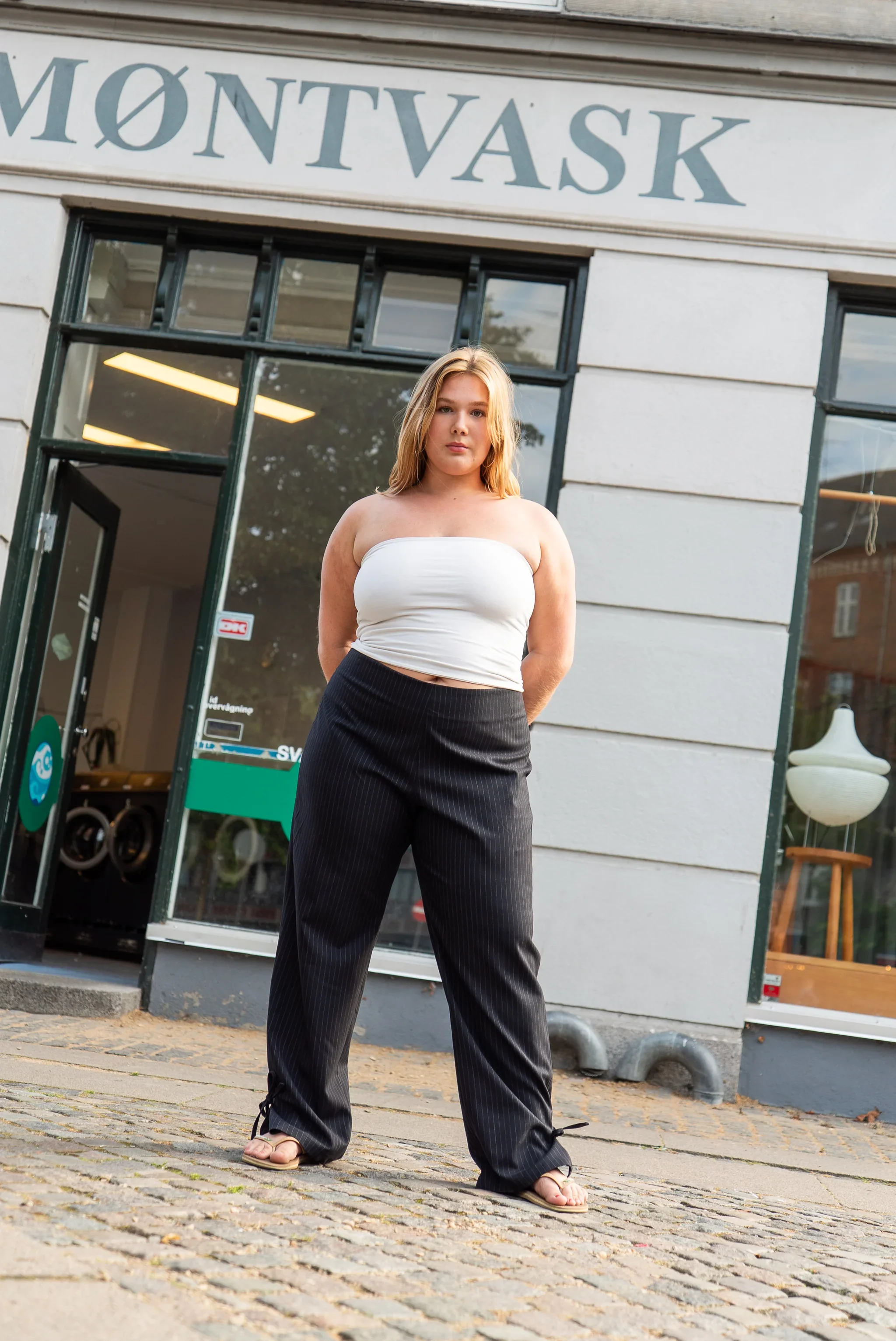 Puff and Pencil Slit Pants - Image 4