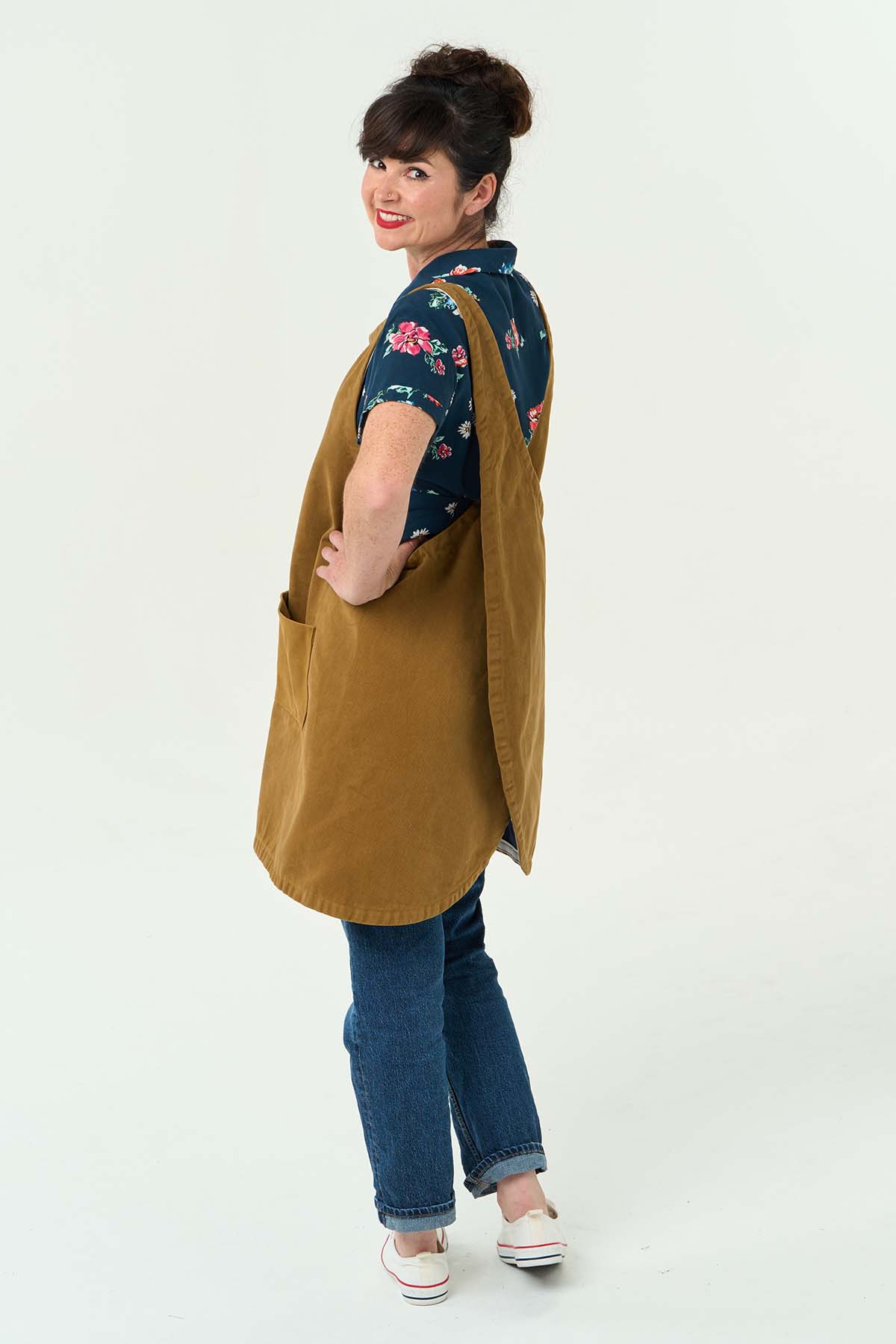 Sew Over It Apron - Image 3