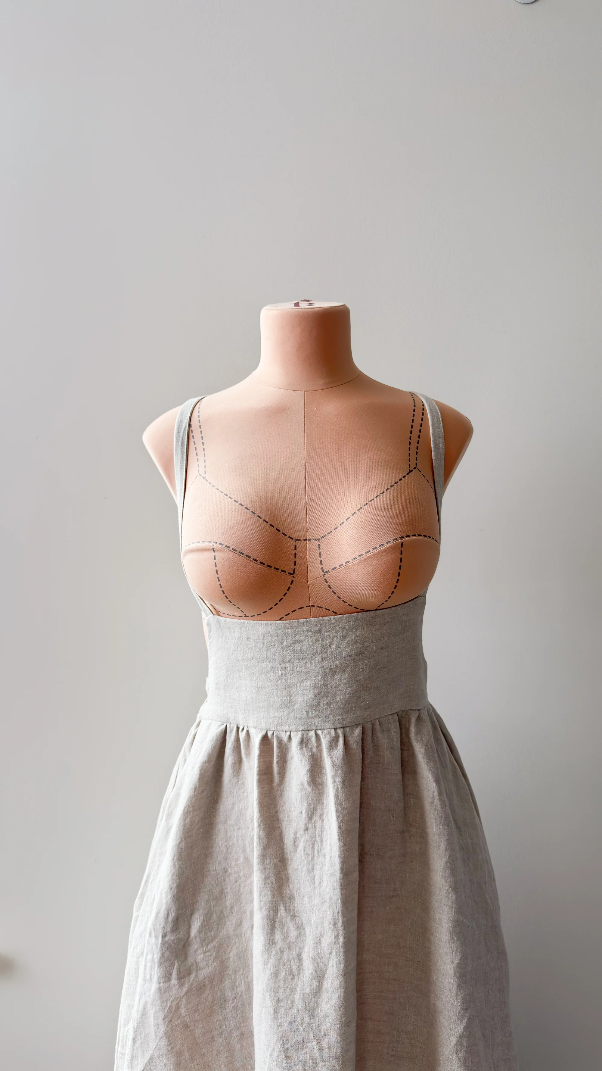 Sewing Therapy Low Bib Pinafore - Image 15