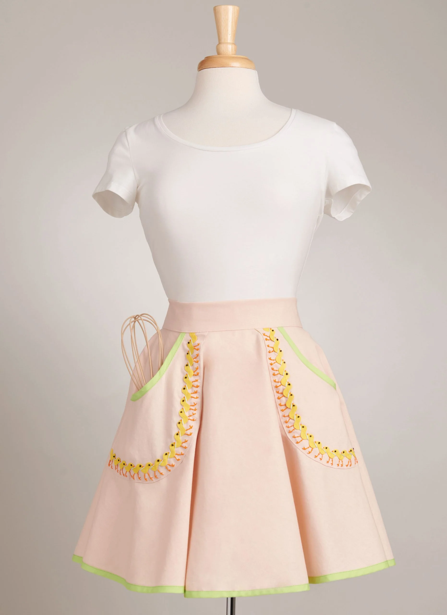 Simplicity Aprons S9873 - Image 3