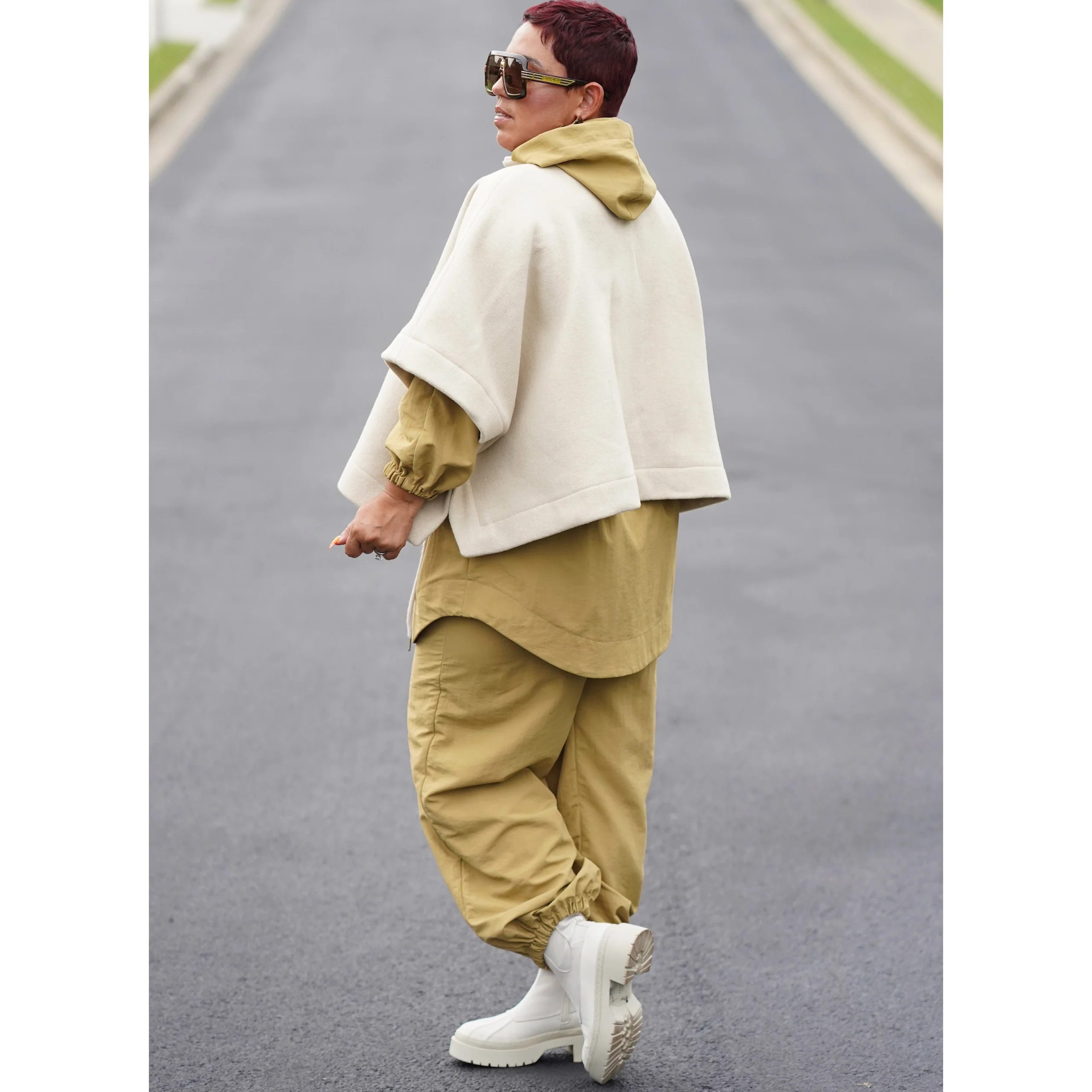 Simplicity Jacket, Poncho & Trousers S9687 - Image 4
