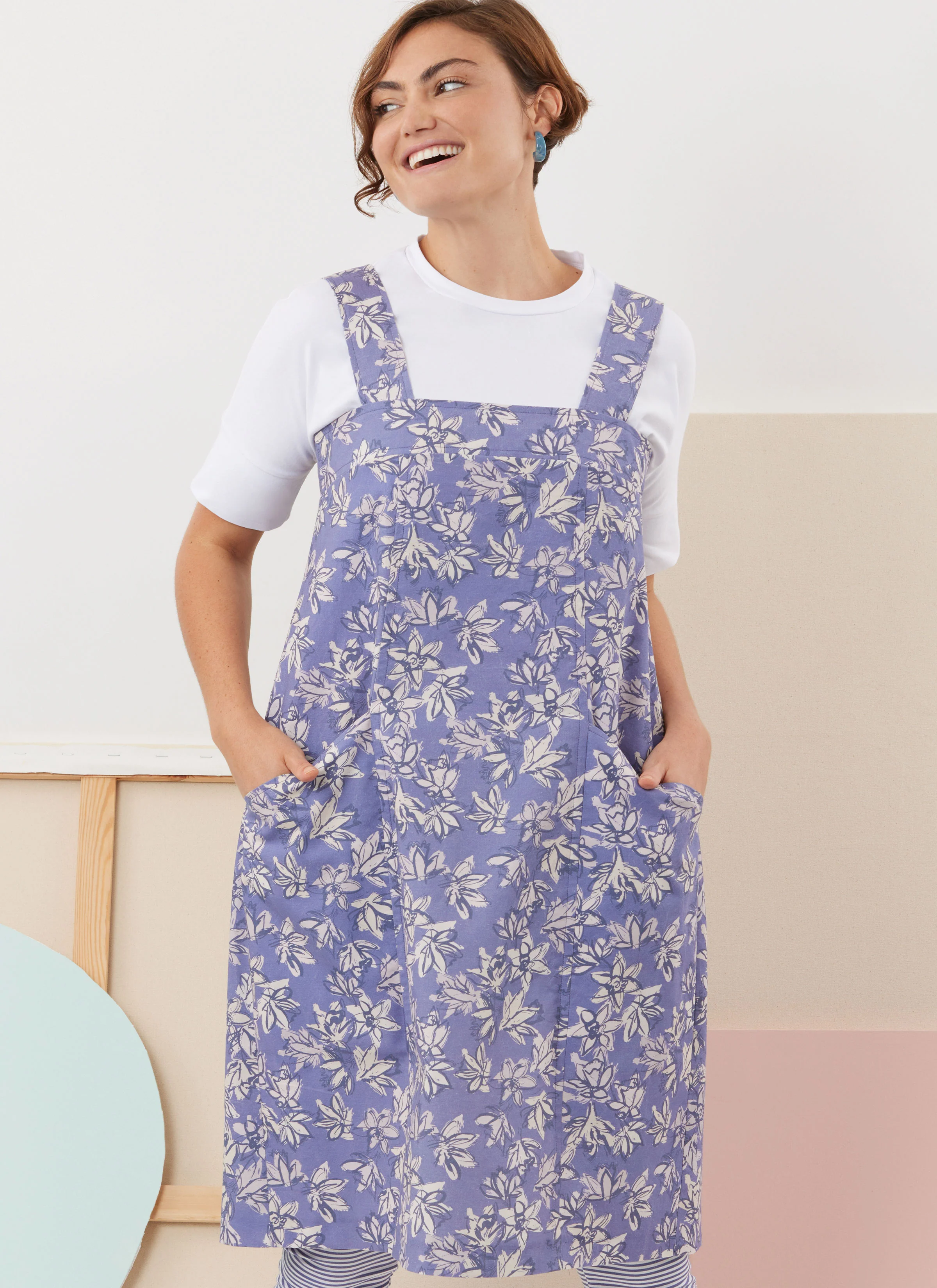 Simplicity Tops, Trousers and Apron Dresses S3088 - Image 5