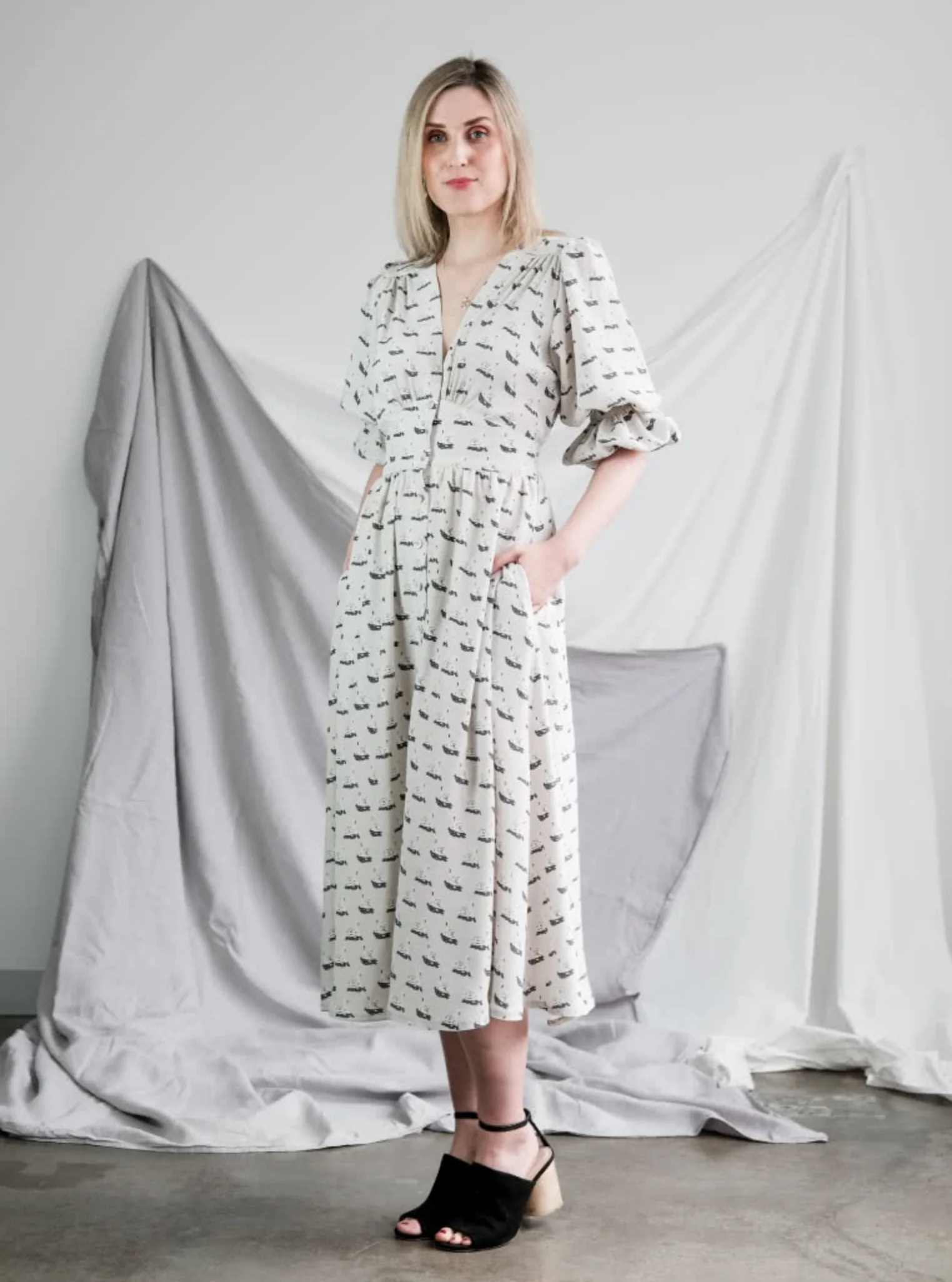 Style Arc Belle Woven Dress - Image 5