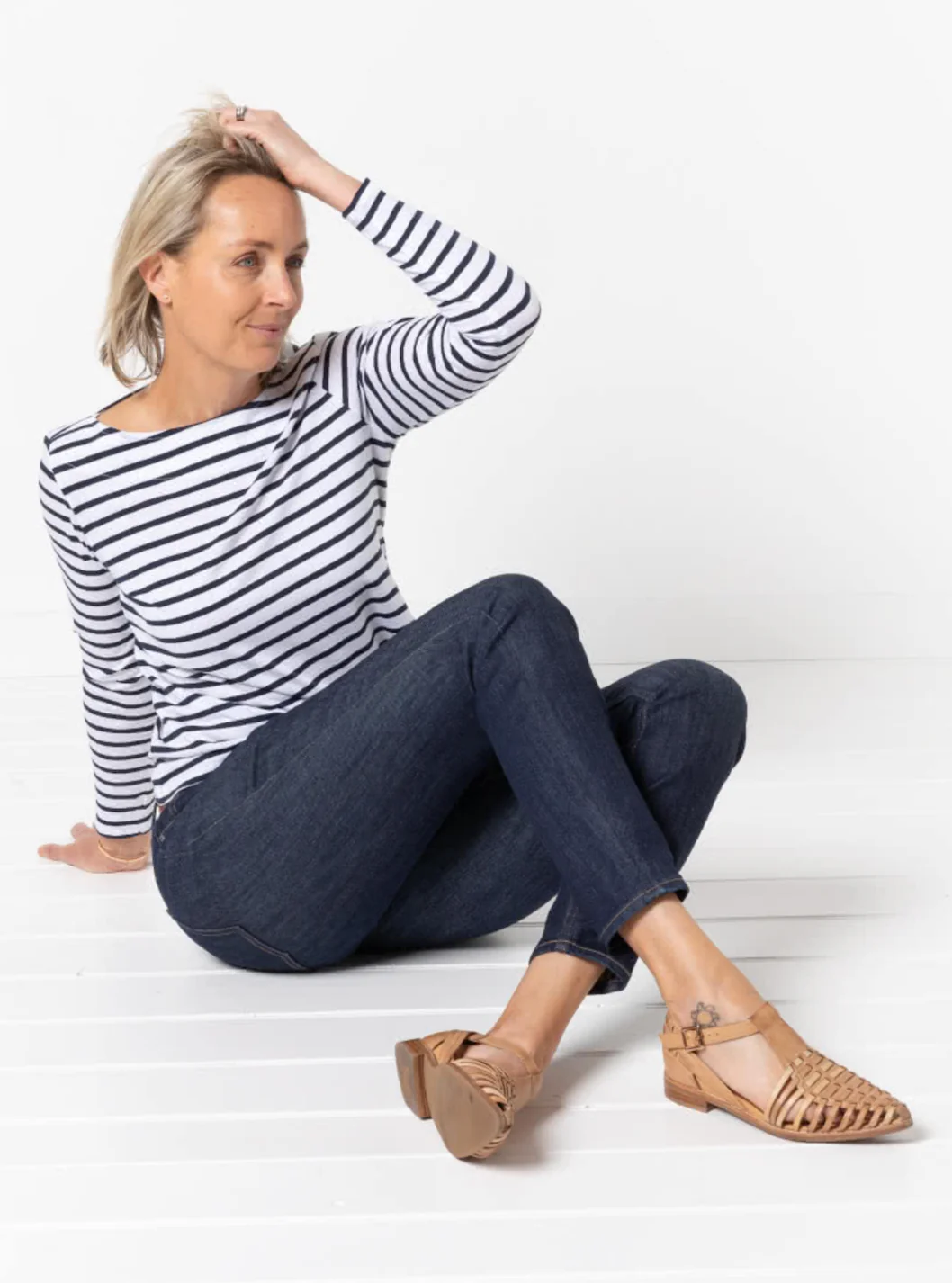 Style Arc Ellis Knit Tee - Image 2
