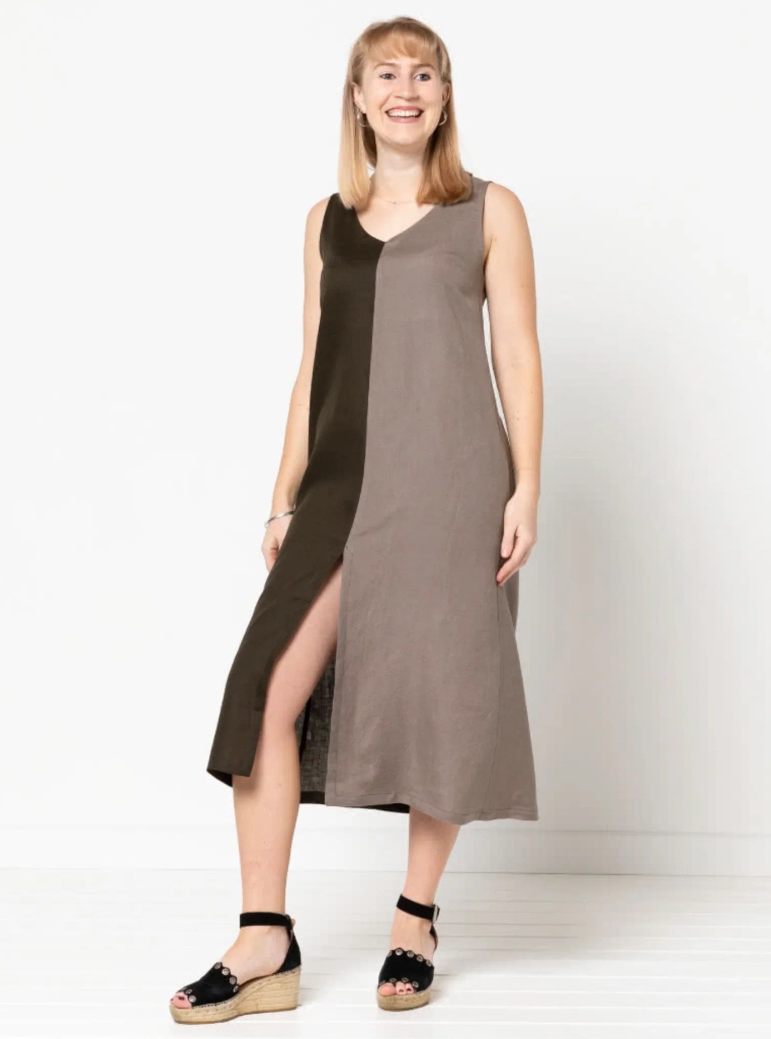 Style Arc Esther Woven Dress - Image 4