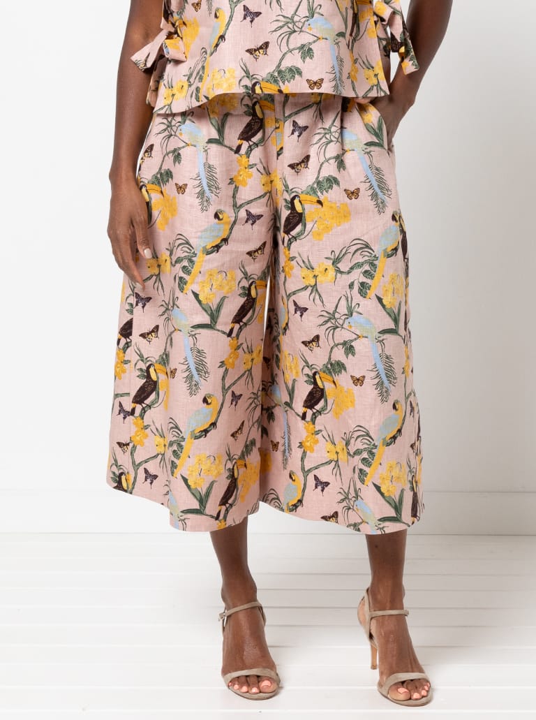 Style Arc Rumi Woven Skirt and Pant - Image 7