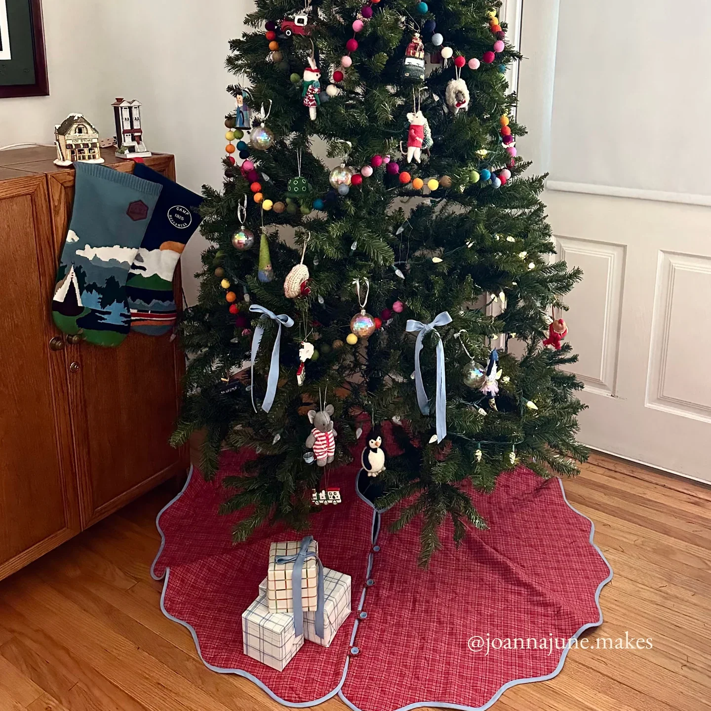 Syd Graham Patterns Connie Tree Skirt - Image 8