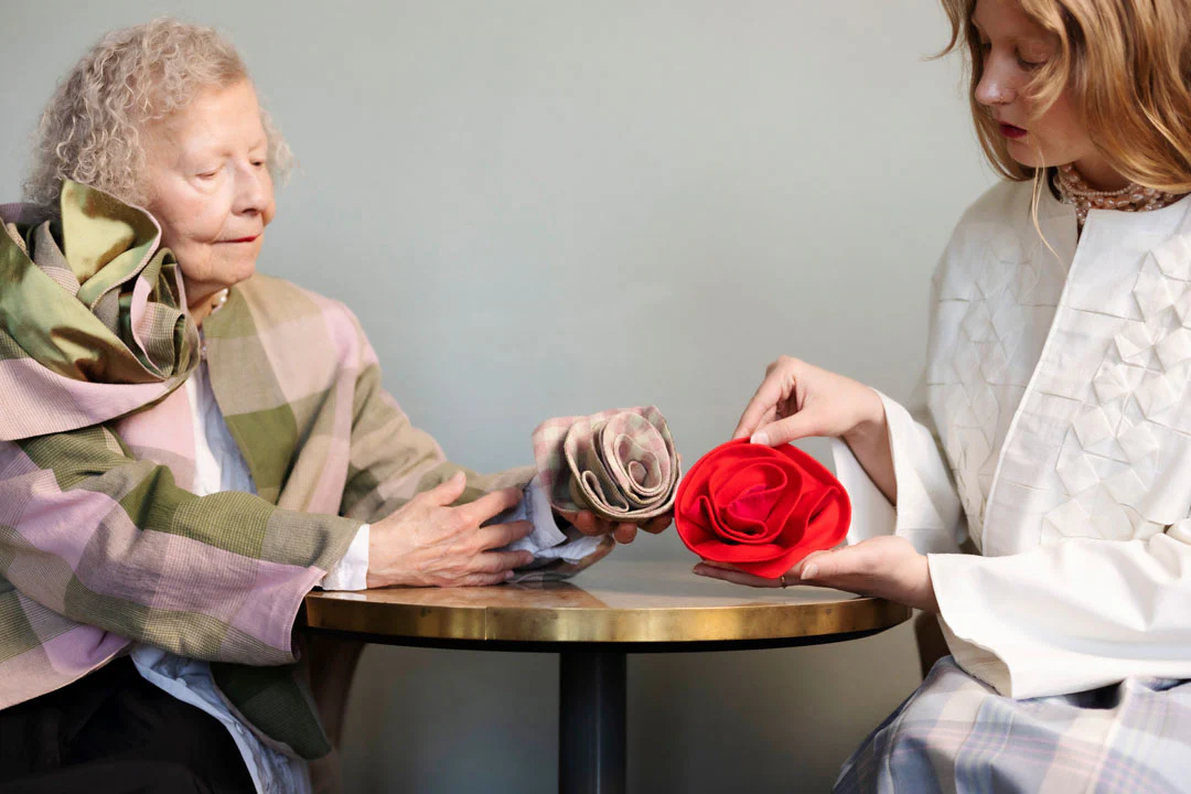 TAUKO Adele Boutonnière - Image 8