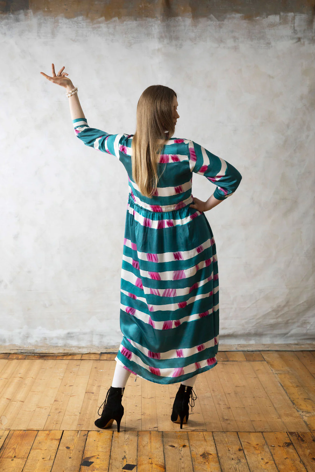 TAUKO Dynamo Dress - Image 12